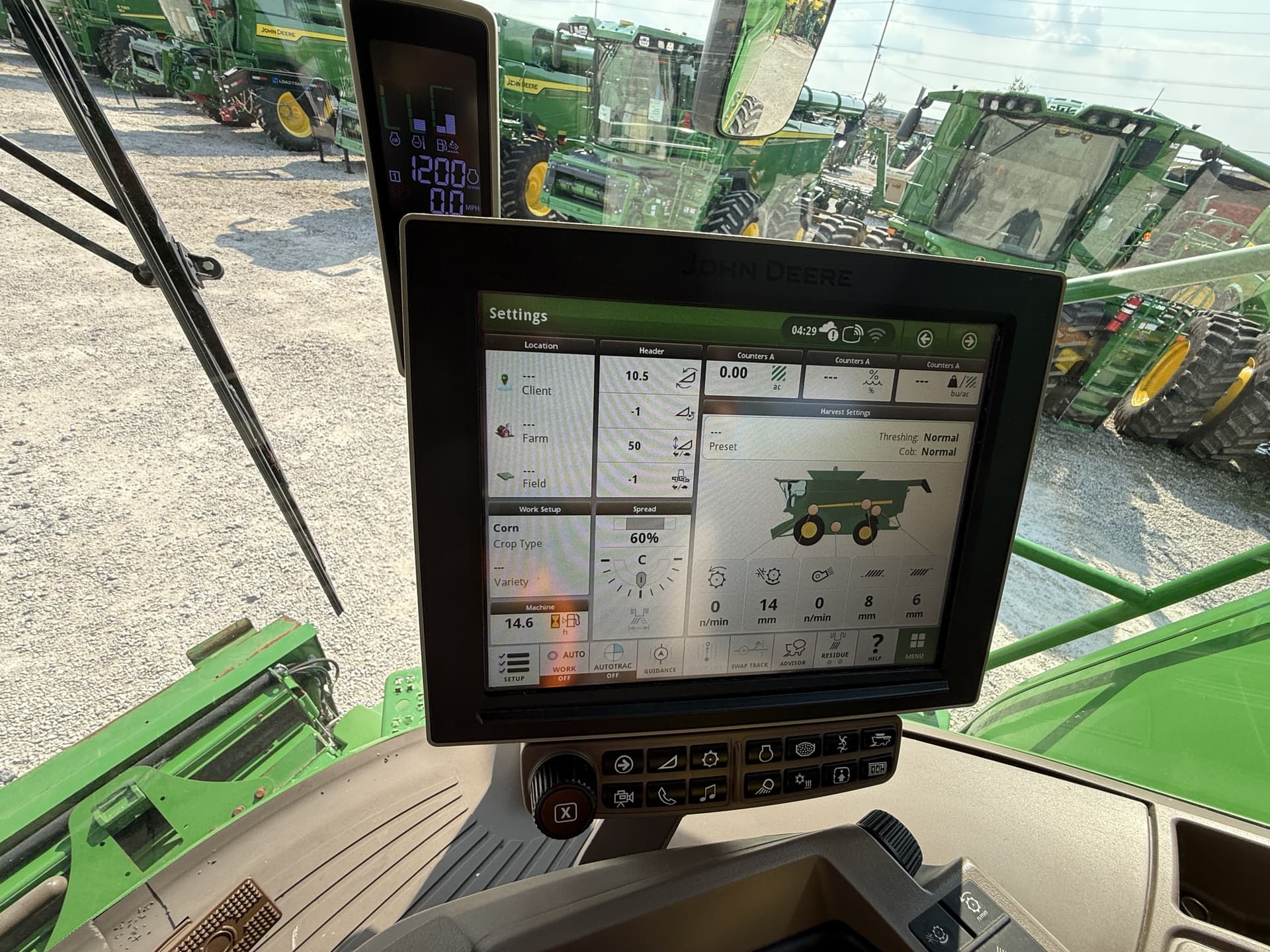 2018 John Deere S780 Image