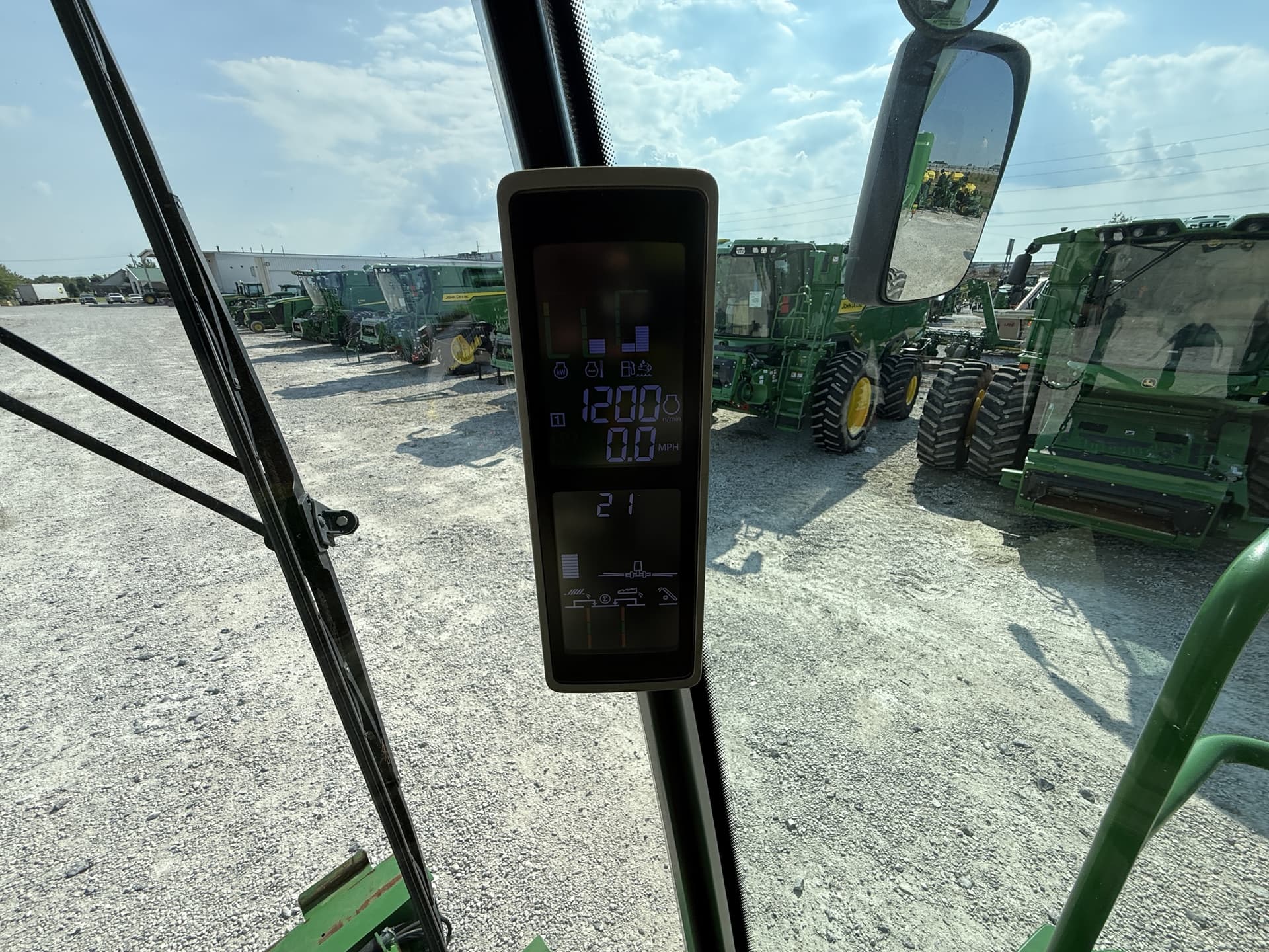 2018 John Deere S780 Image
