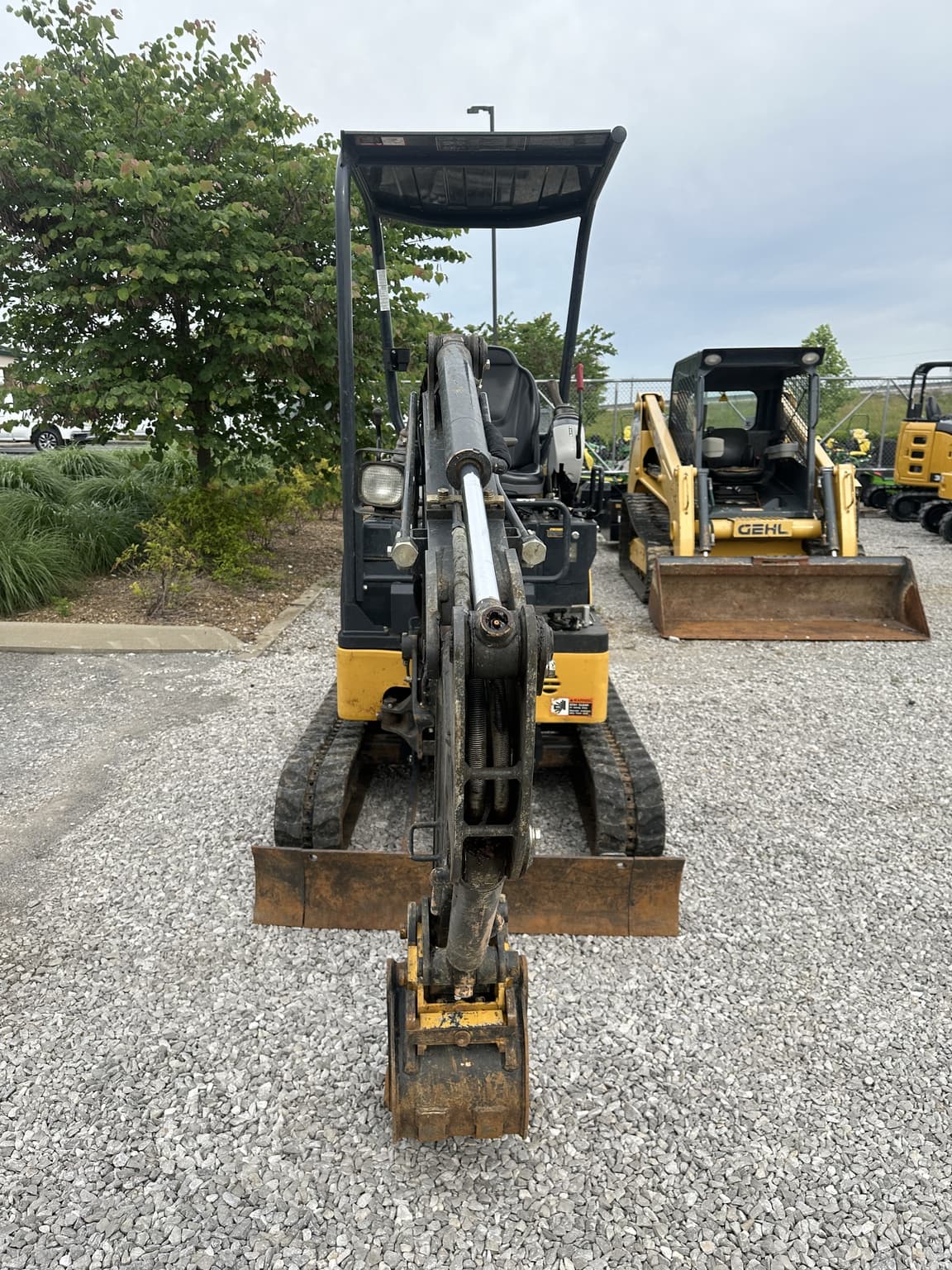 2022 John Deere 17G Image