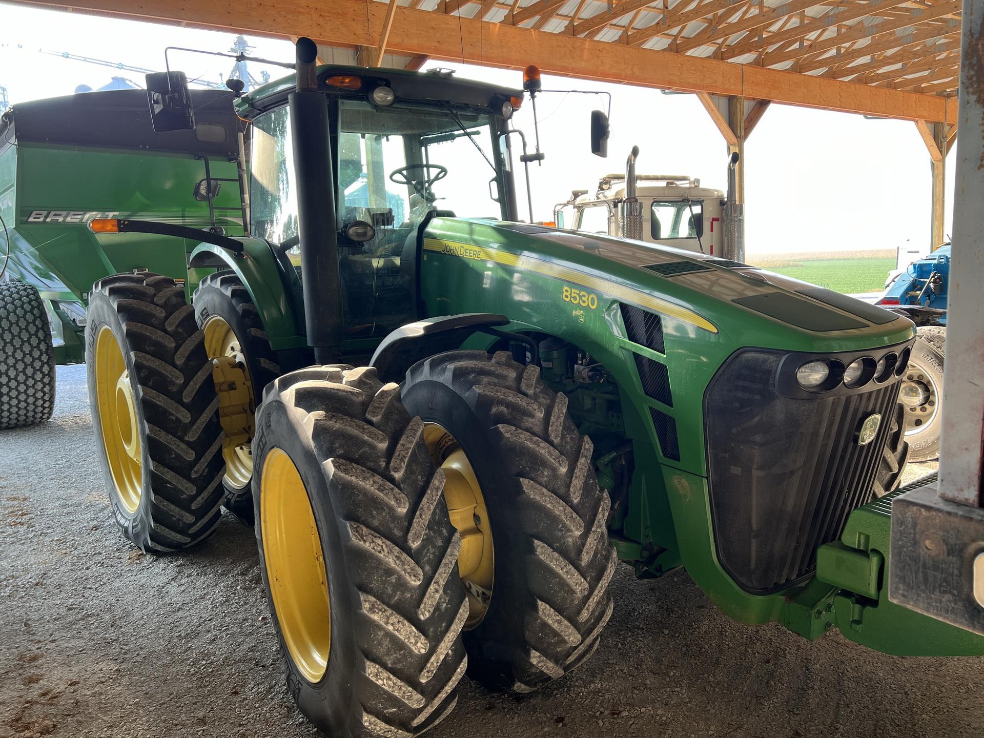 2009 John Deere 8530