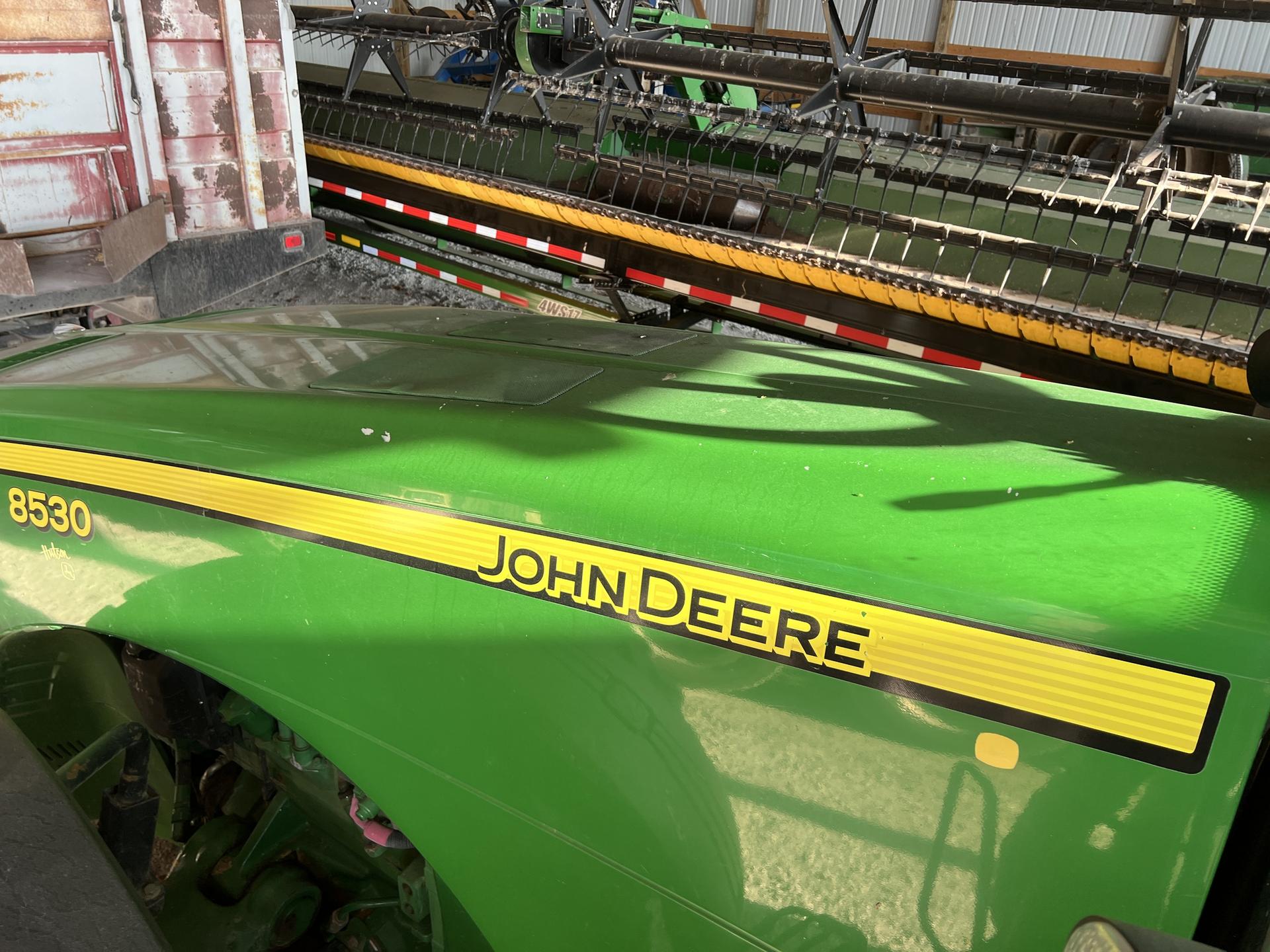 2009 John Deere 8530