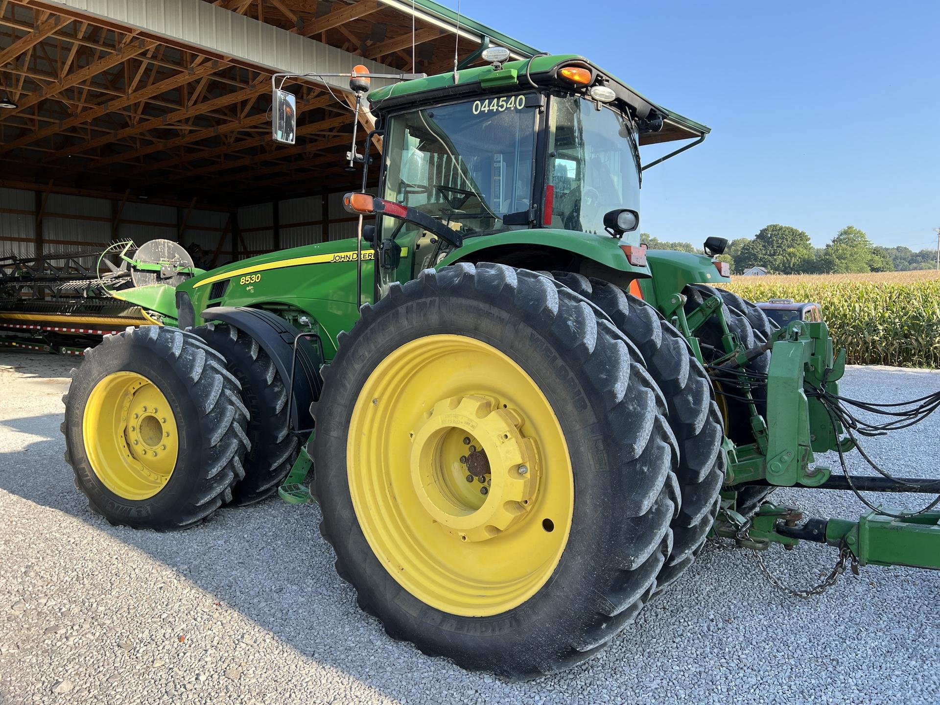 2009 John Deere 8530