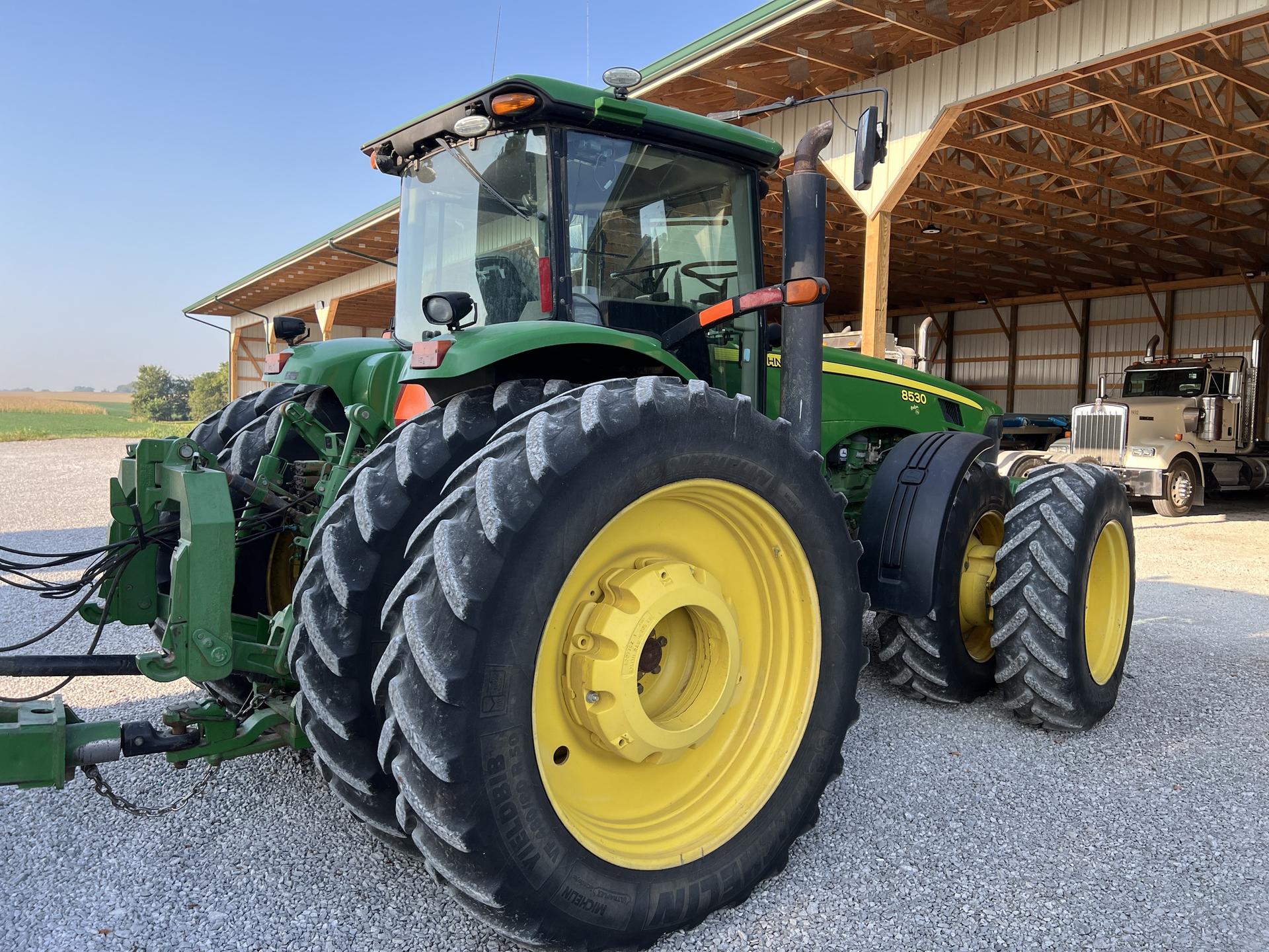 2009 John Deere 8530