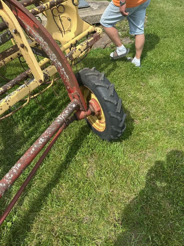 New Holland 256 Image