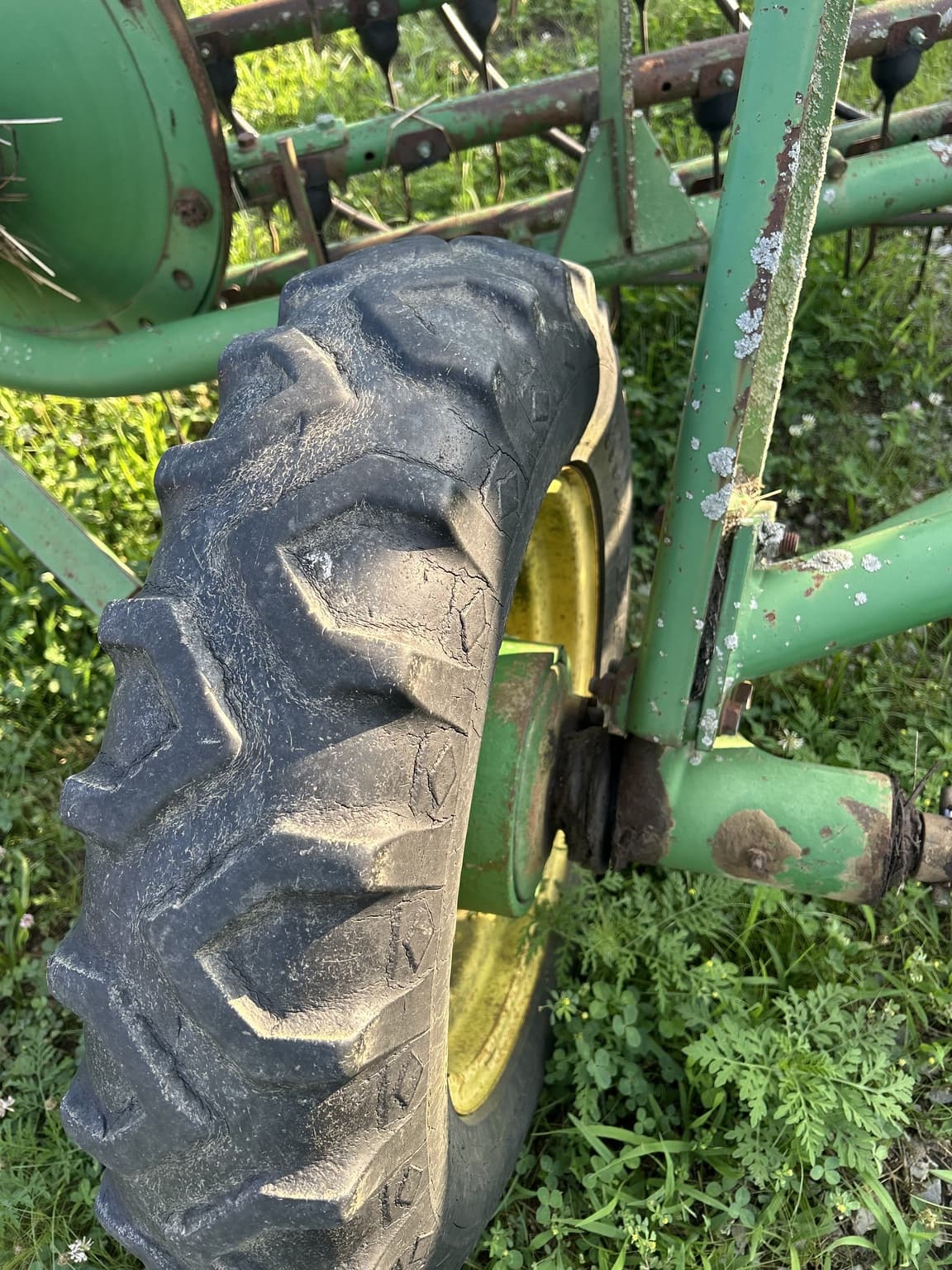John Deere 74 Image