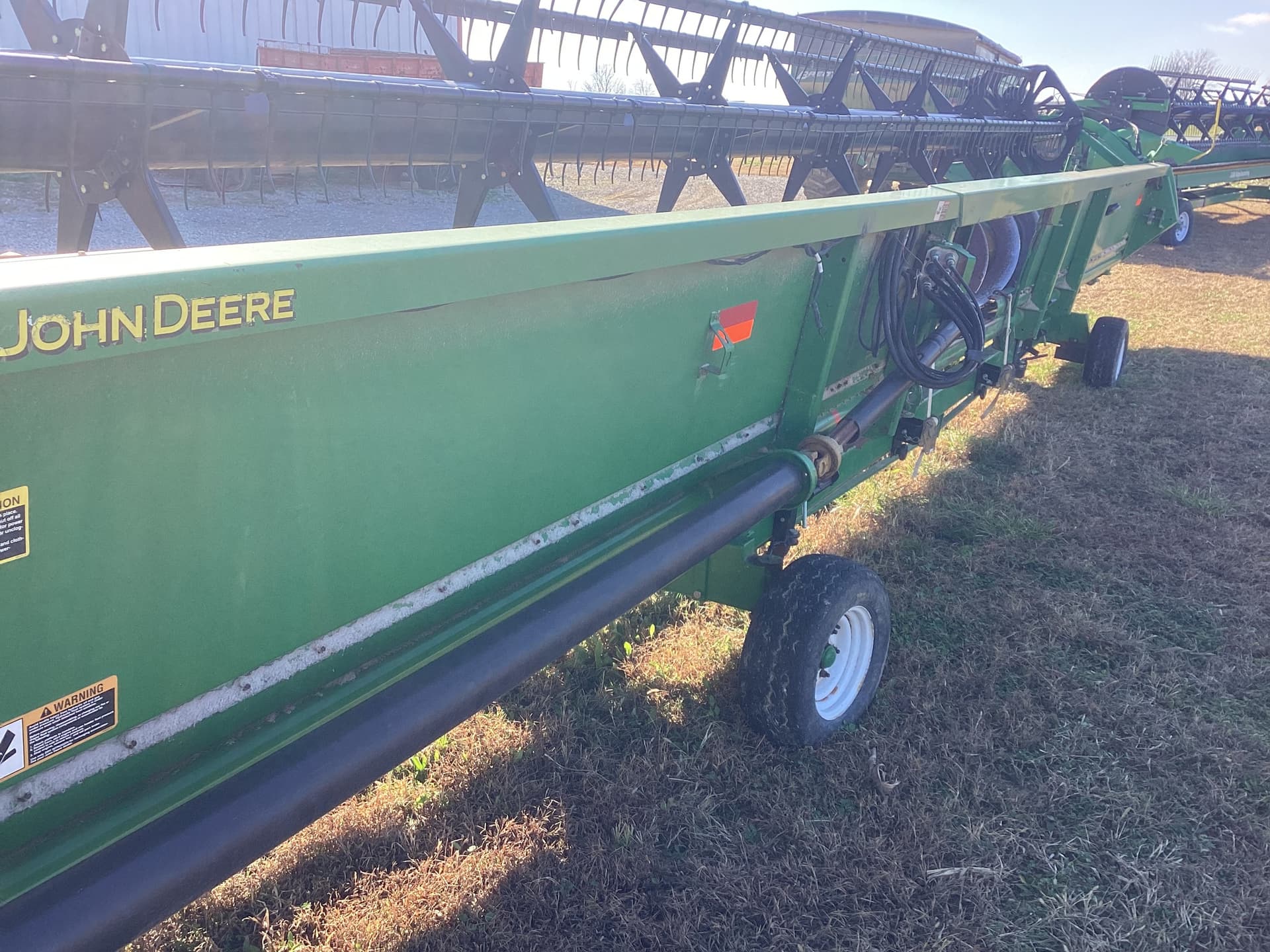 2009 John Deere 635F Image