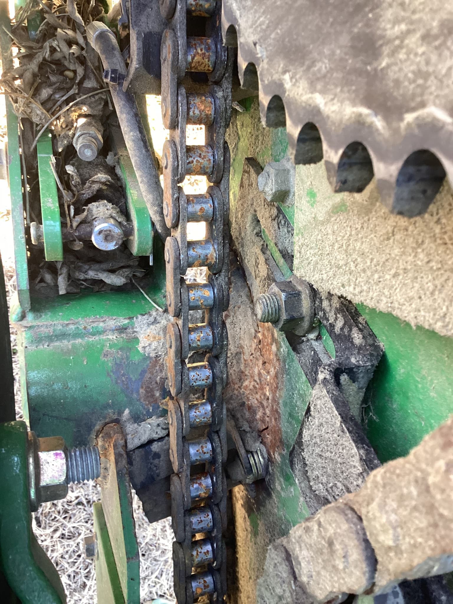 2009 John Deere 635F Image