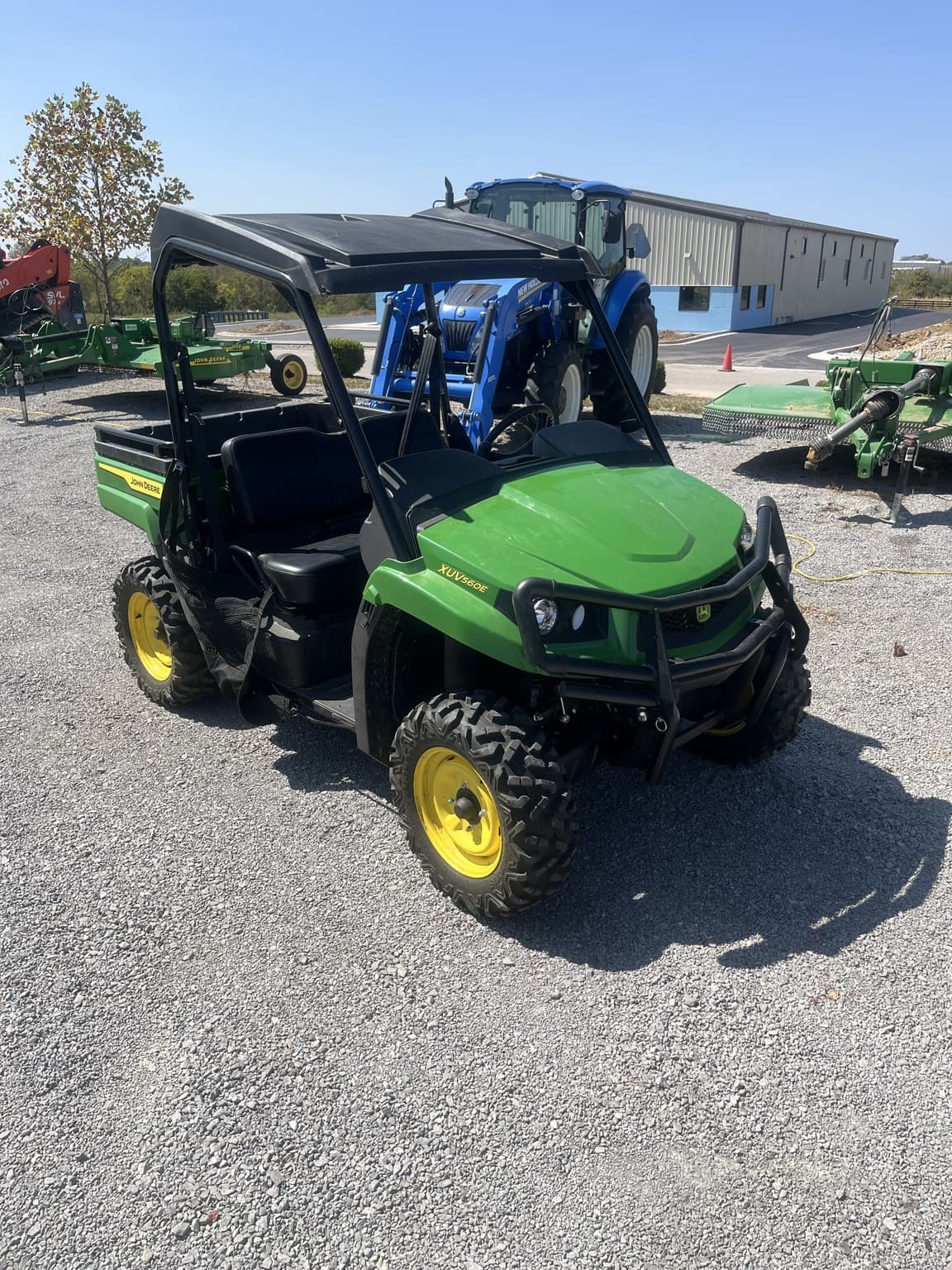 2024 John Deere XUV560E Image