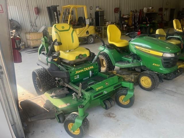2023 John Deere Z740R Image