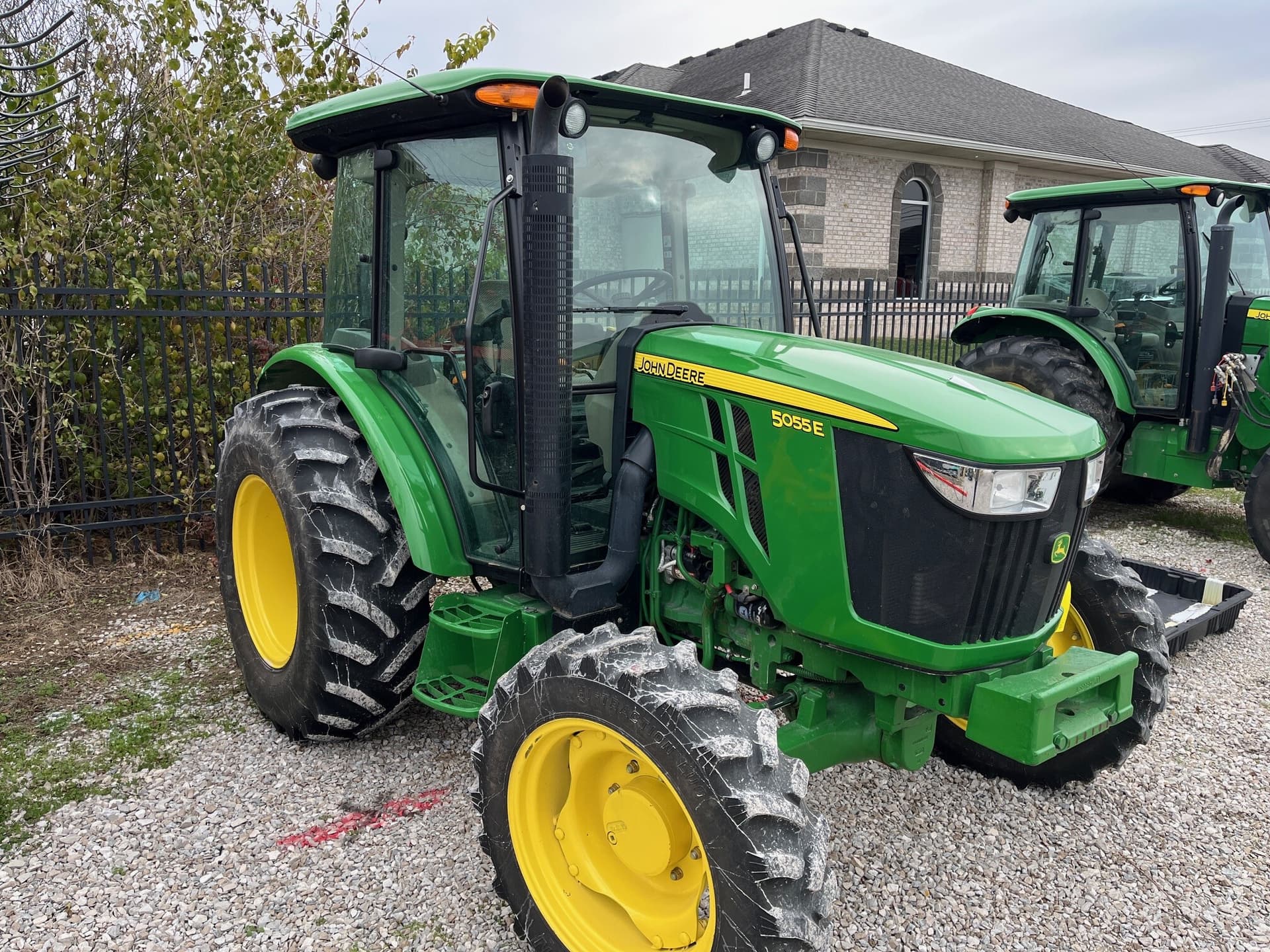 2016 John Deere 5055E Image