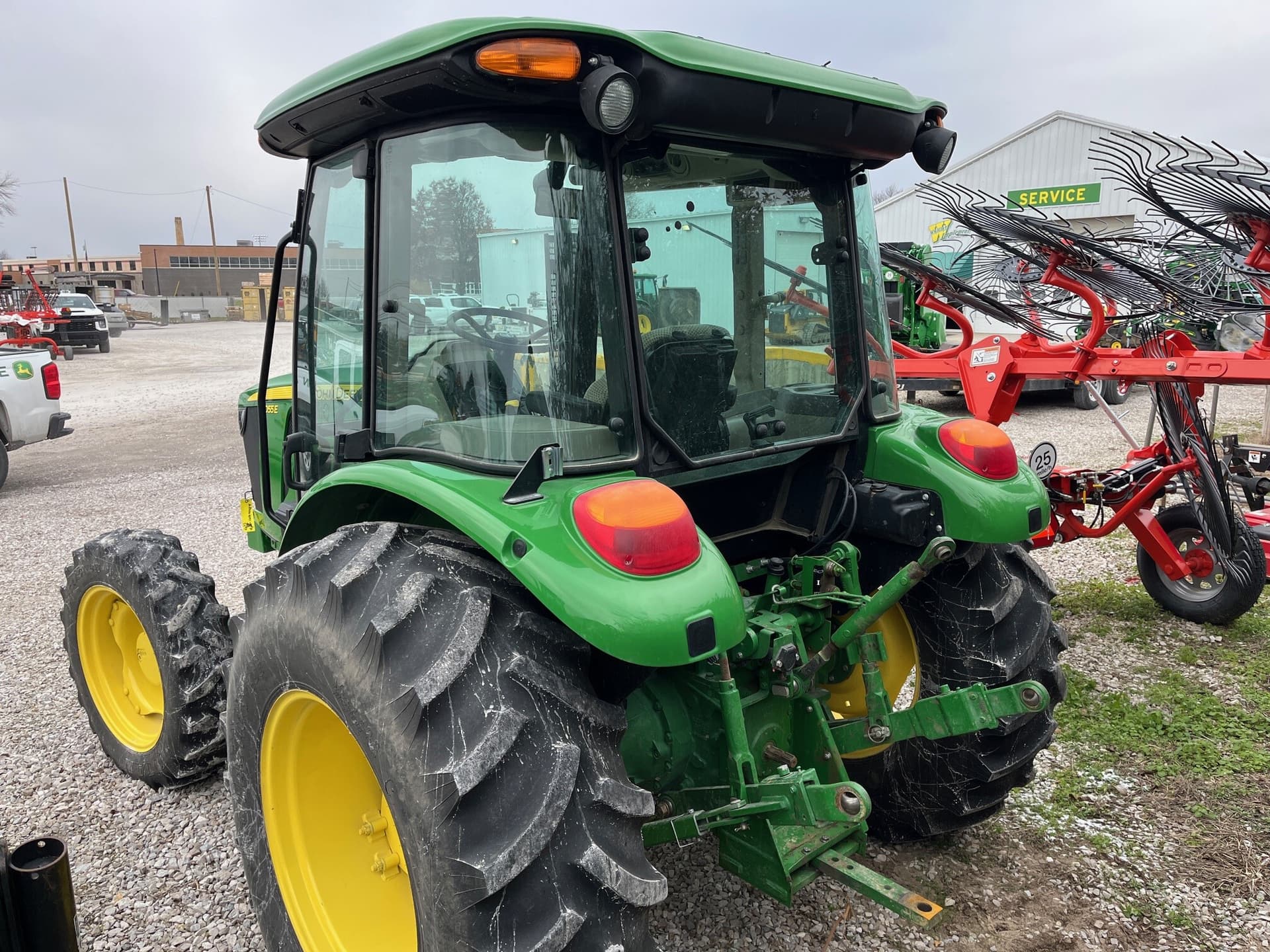 2016 John Deere 5055E Image