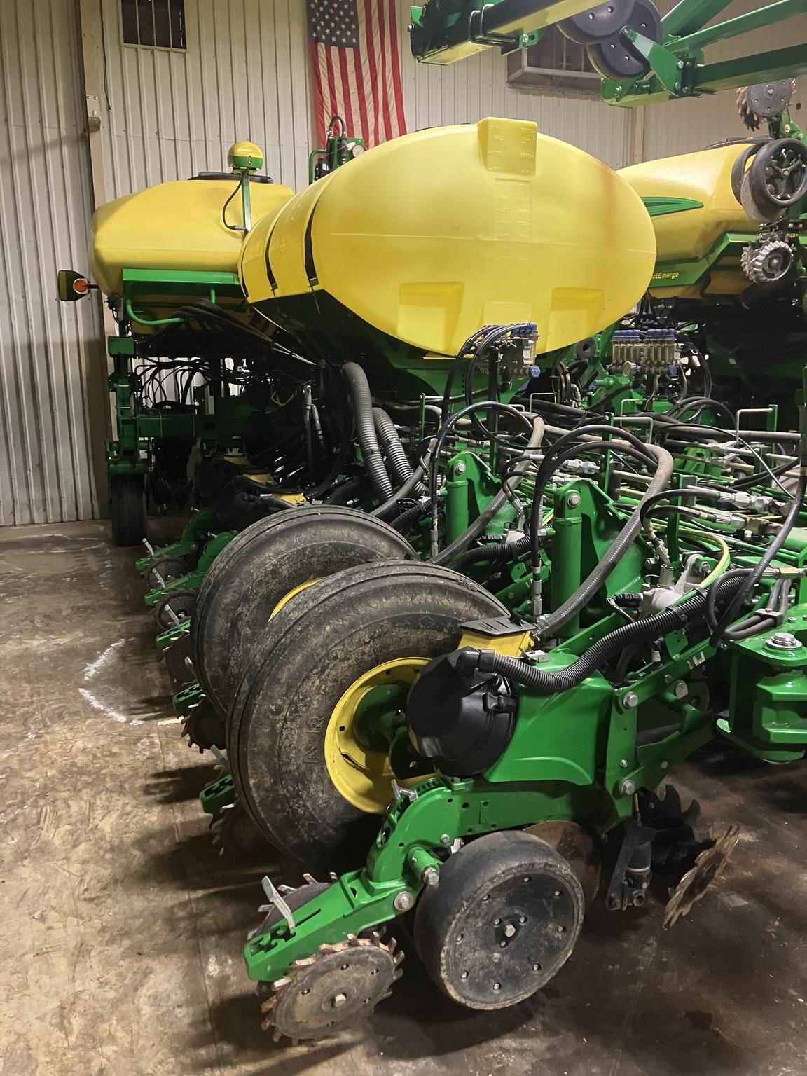 2020 John Deere 1775NT