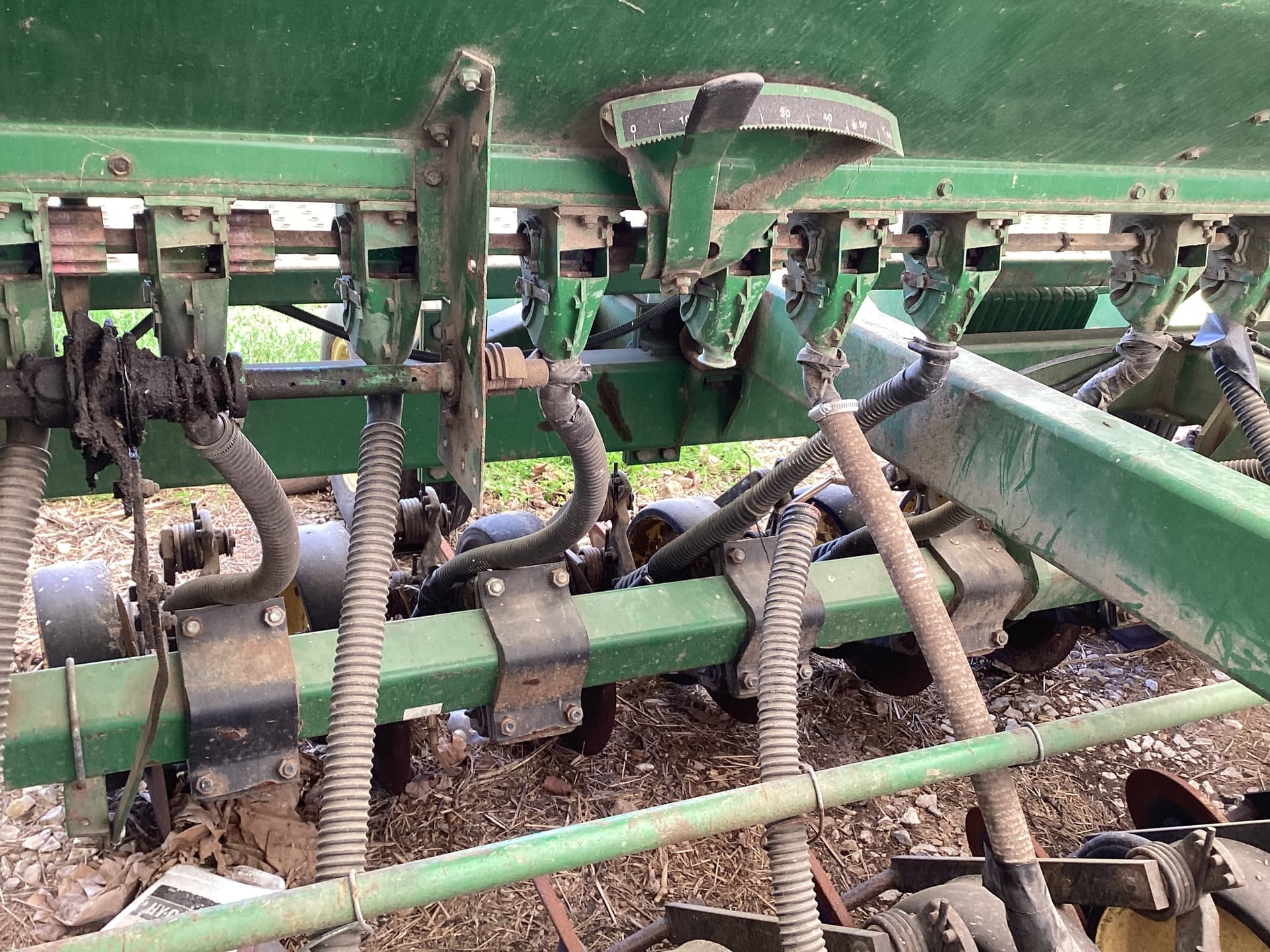 1991 John Deere 750 Image