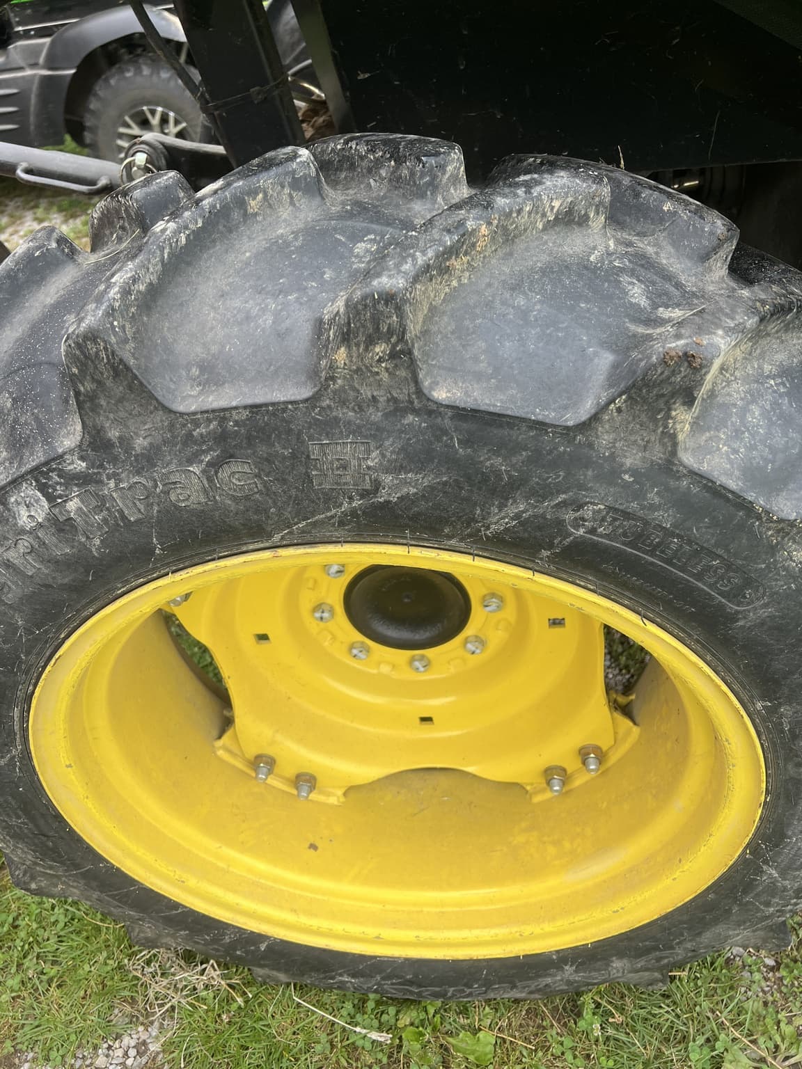 2012 John Deere 3520 Image