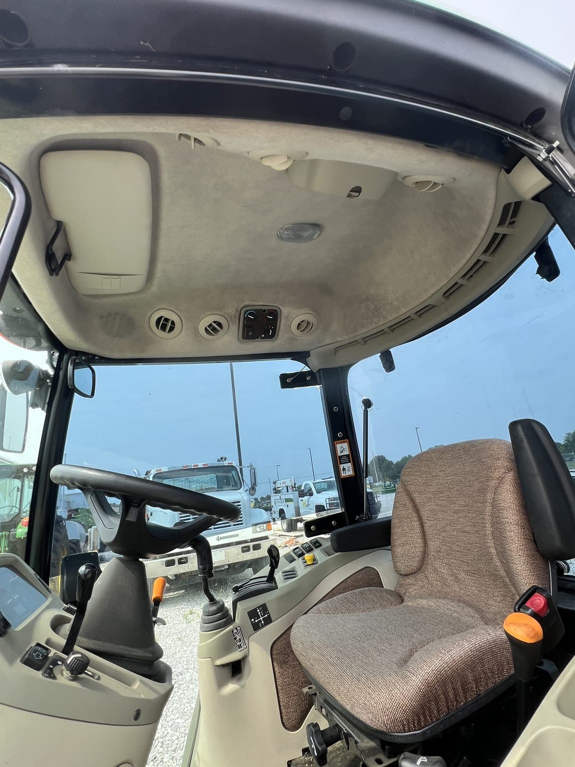 2012 John Deere 3520 Image