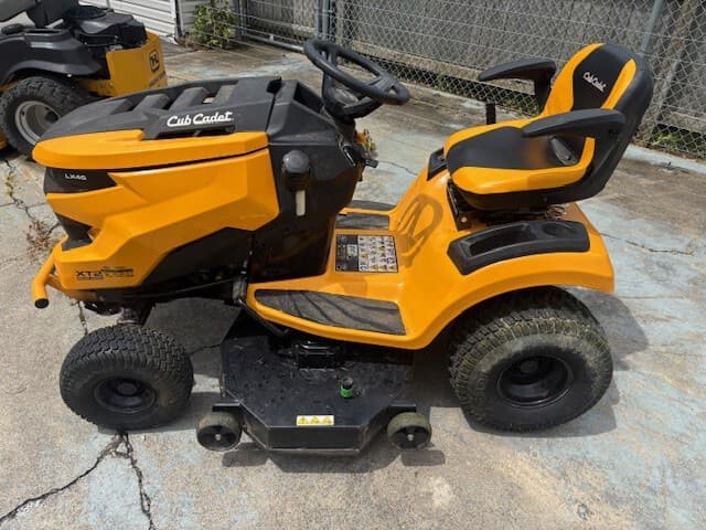 2022 Cub Cadet XT2 LX46 Image