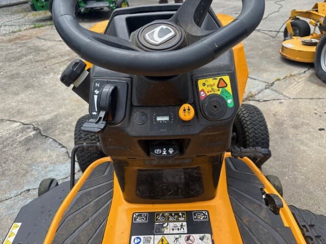 2022 Cub Cadet XT2 LX46 Image