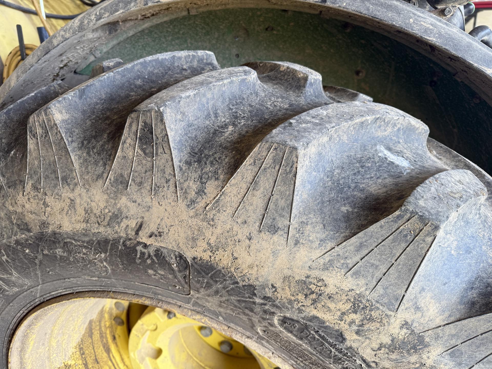 2012 John Deere 5100M Image