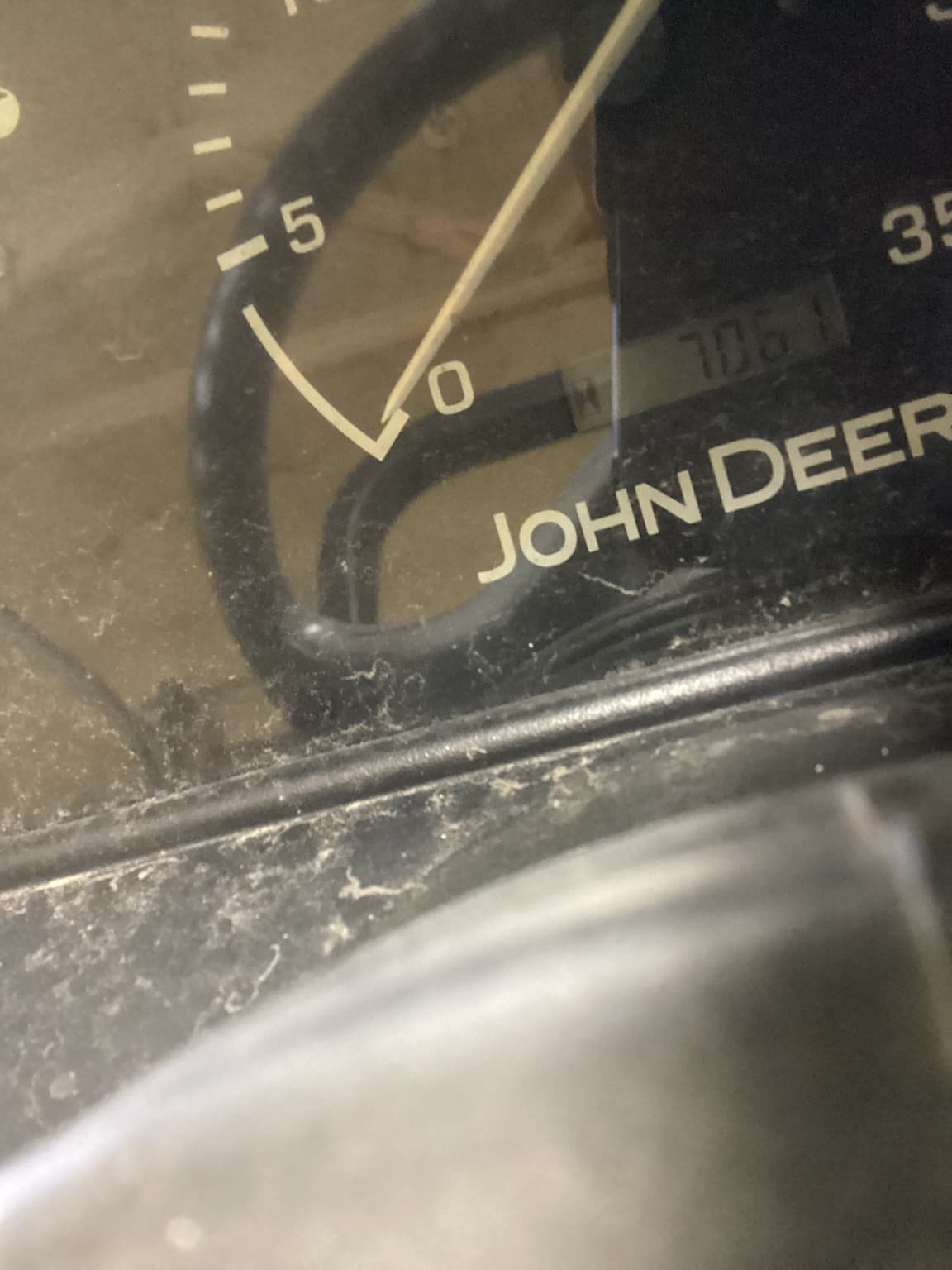 2012 John Deere 4105 Image