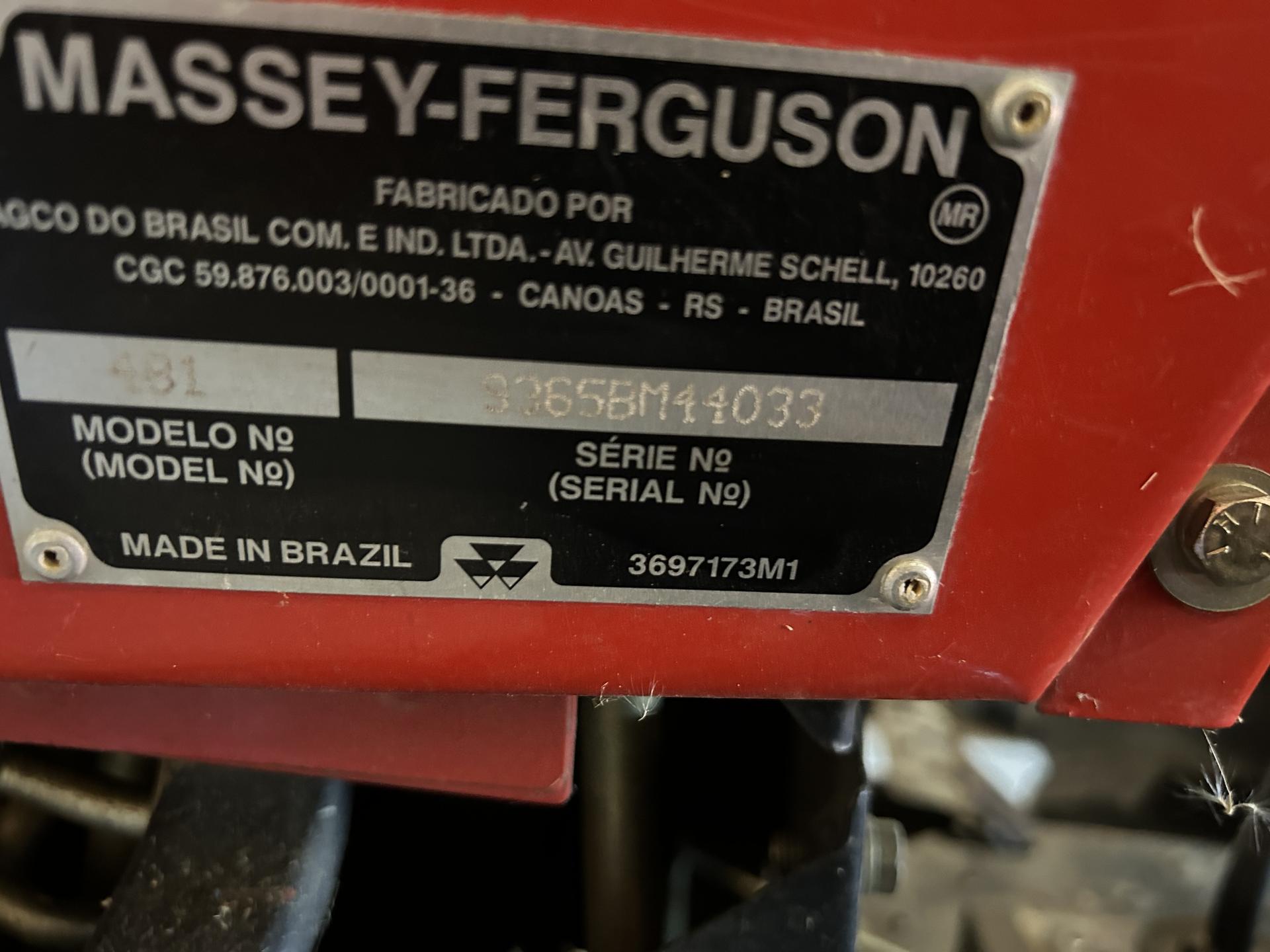 2003 Massey Ferguson 481