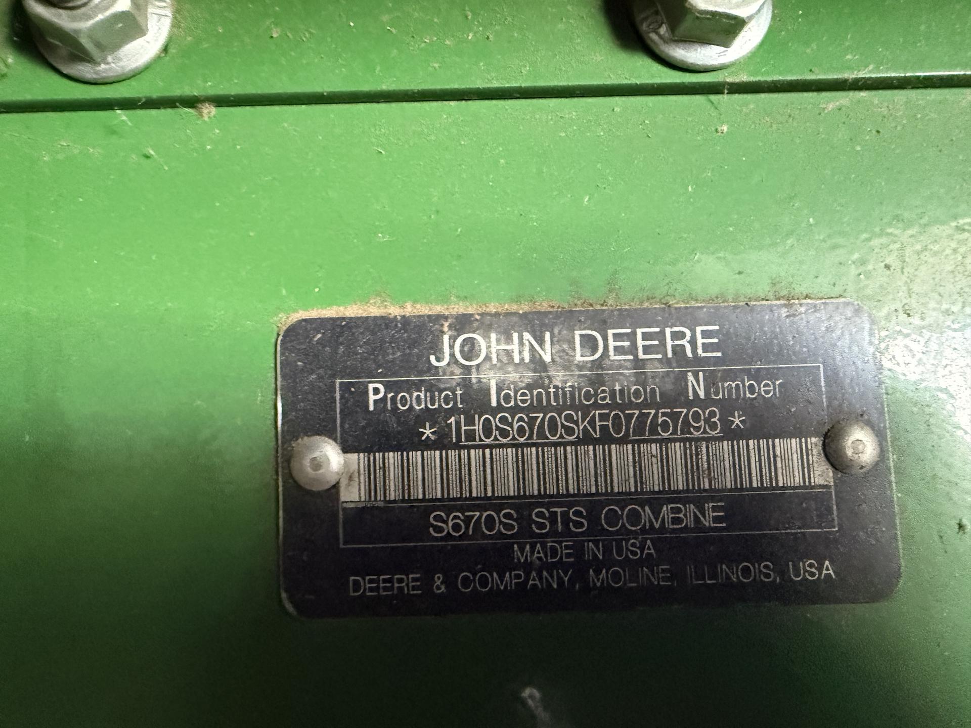 2015 John Deere S670