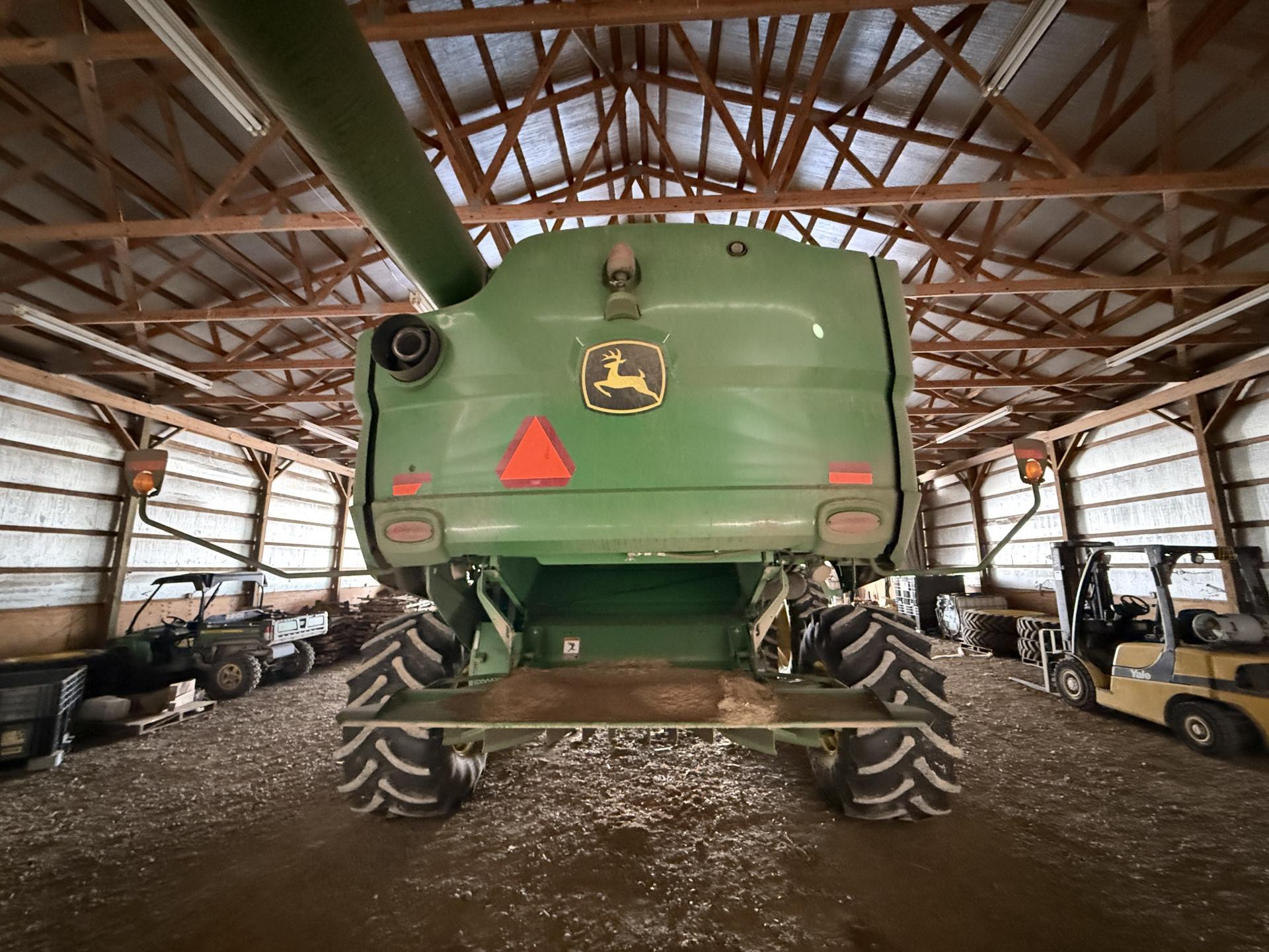 2015 John Deere S670