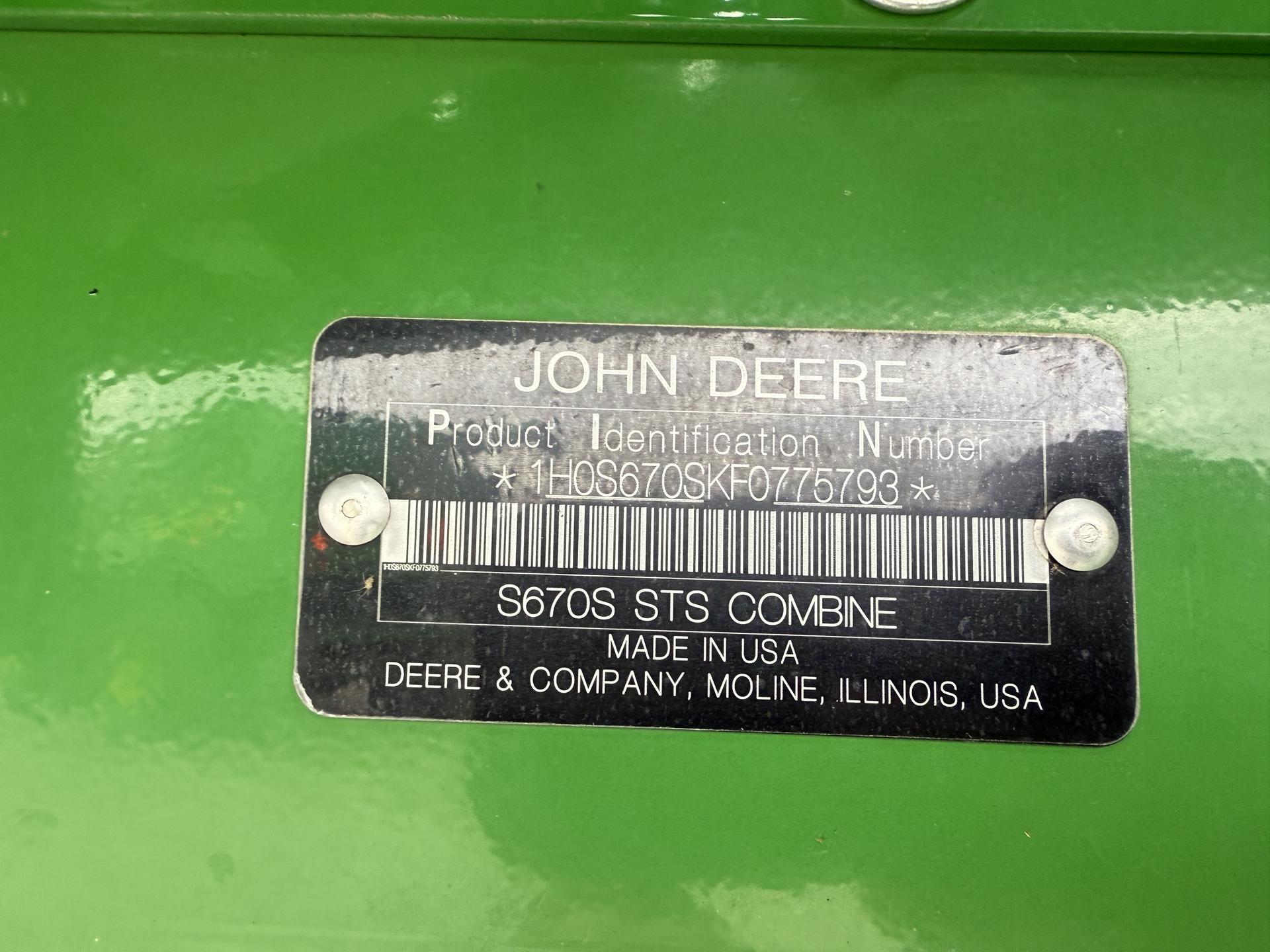 2015 John Deere S670