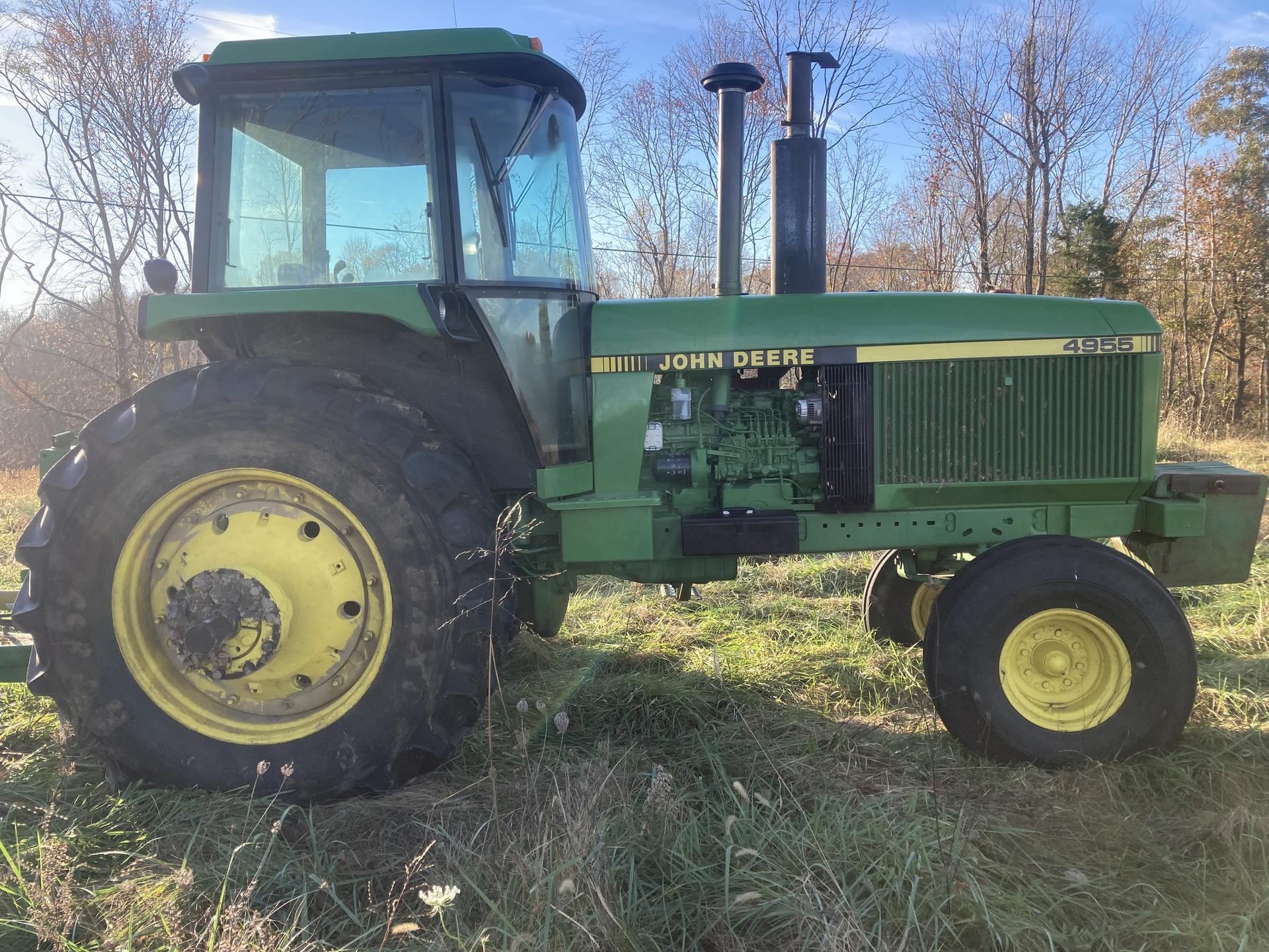 1990 John Deere 4955