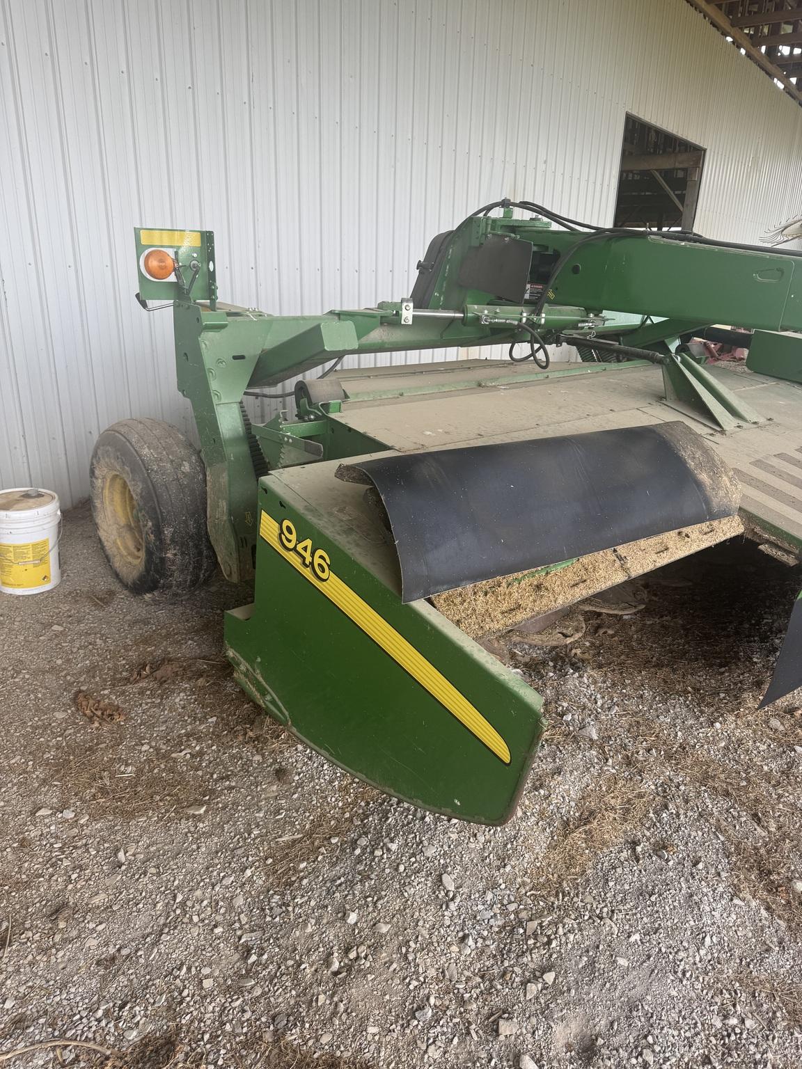 2017 John Deere 946 Image