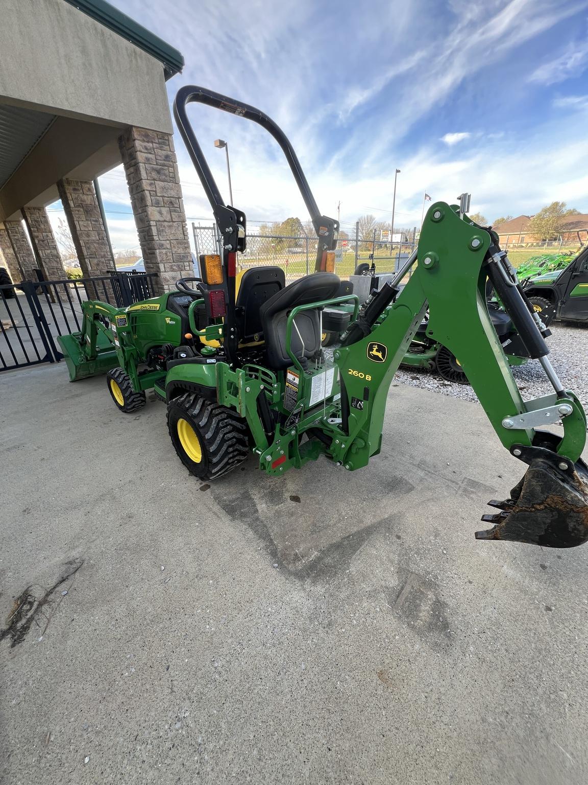 2023 John Deere 1025R