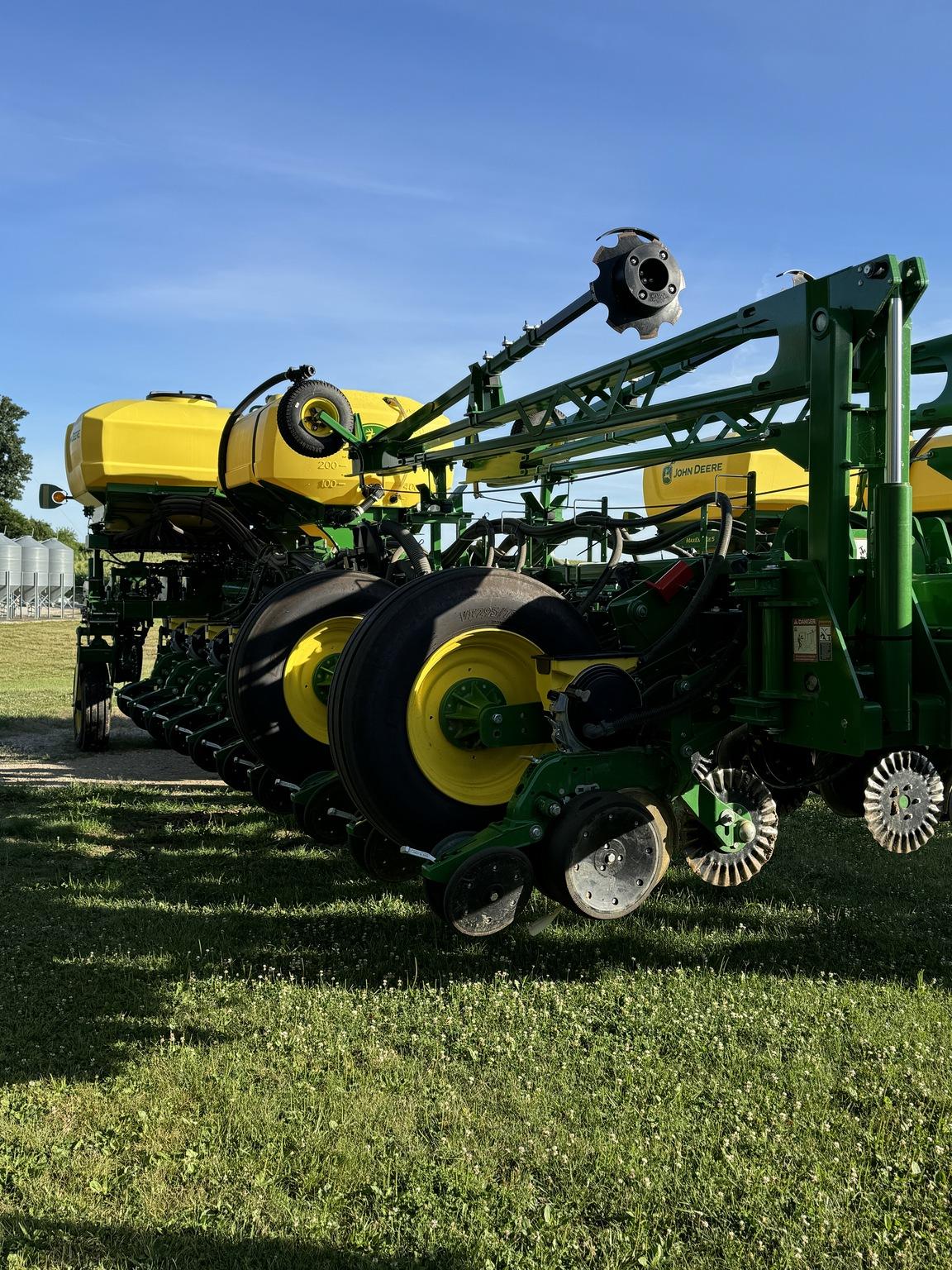 2024 John Deere 1775NT Image