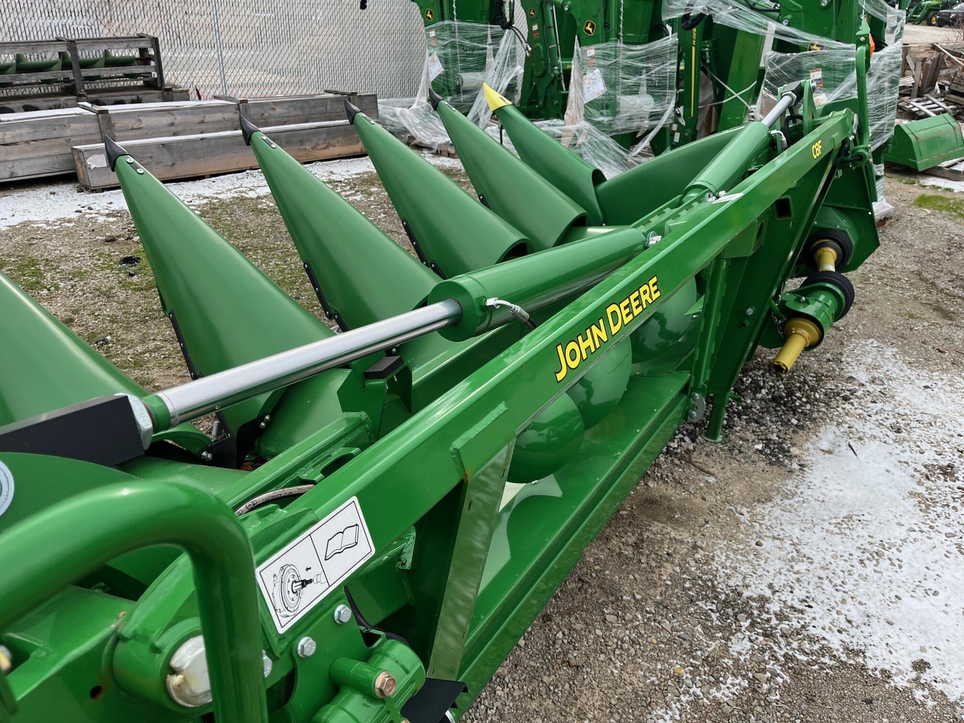 2022 John Deere C8F