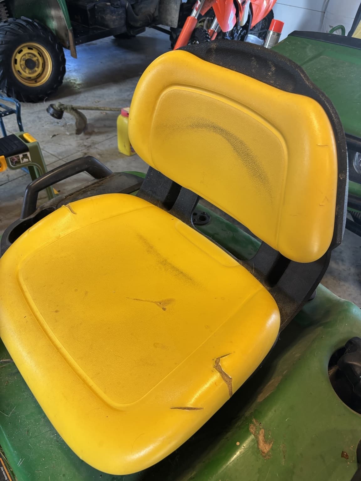 2006 John Deere X520 Image