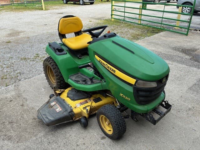 2006 John Deere X520 Image
