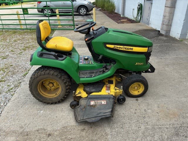 2006 John Deere X520 Image