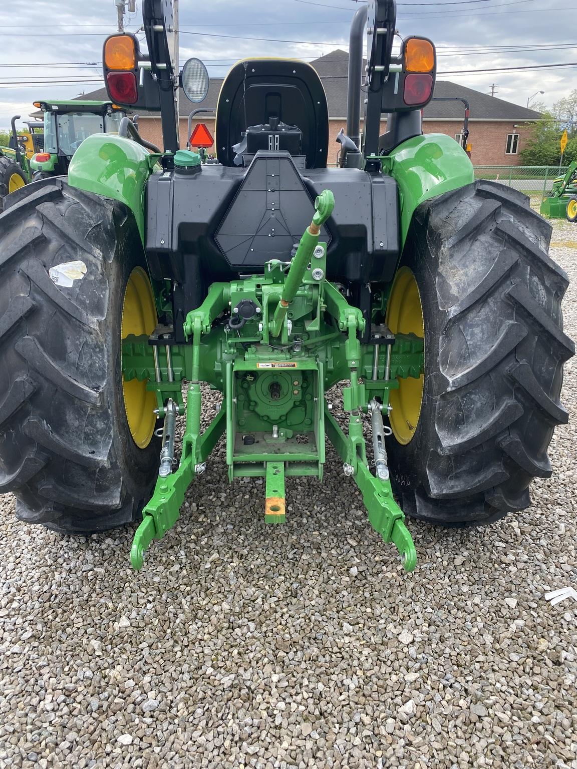 2022 John Deere 5065E