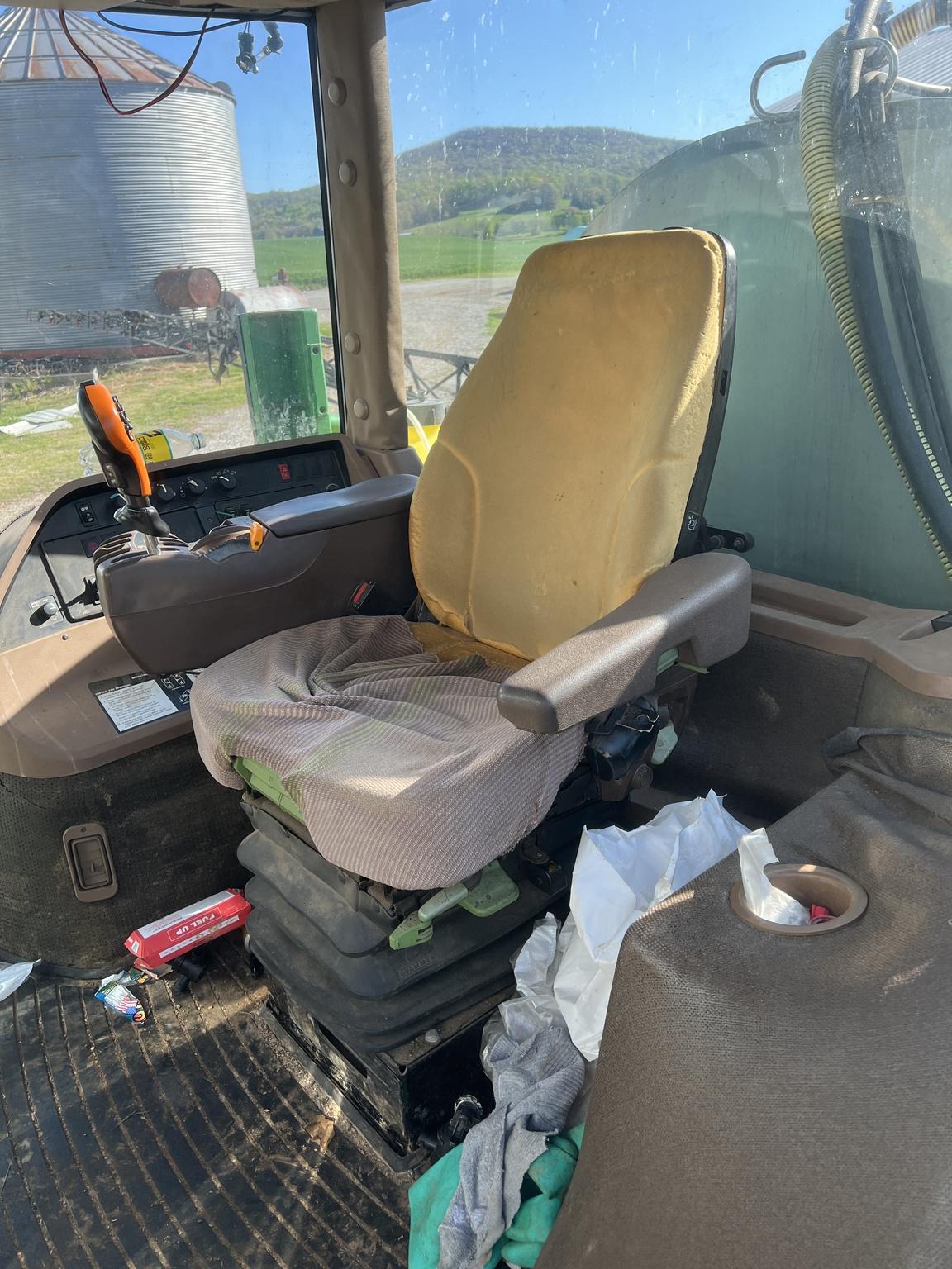 2005 John Deere 4720 Image