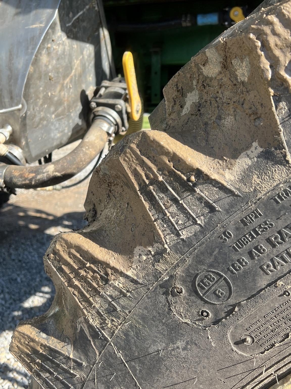 2005 John Deere 4720 Image