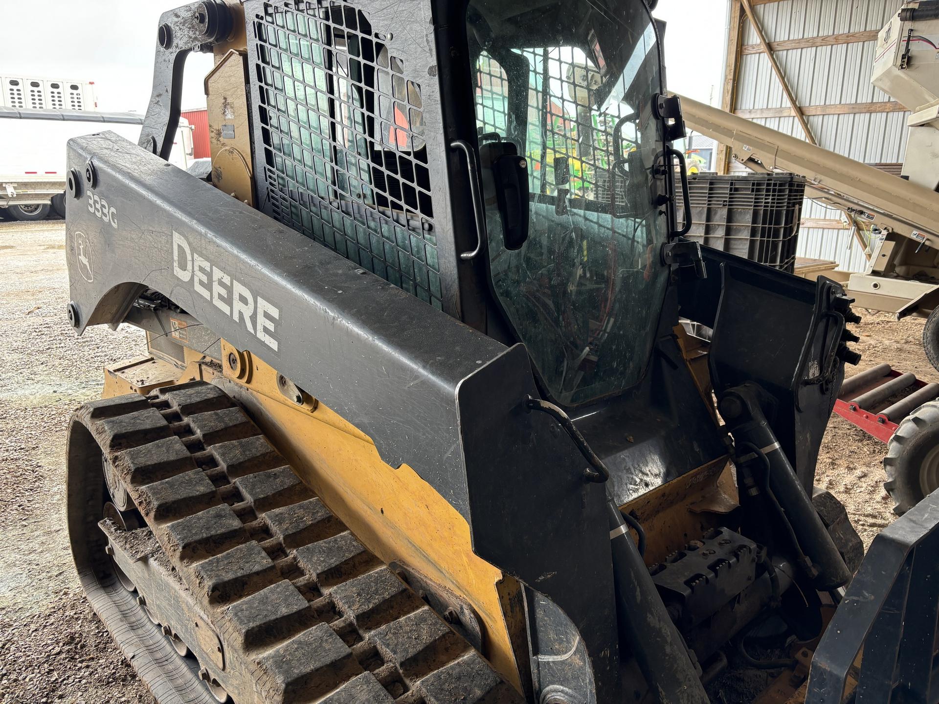 2018 John Deere 333G Image