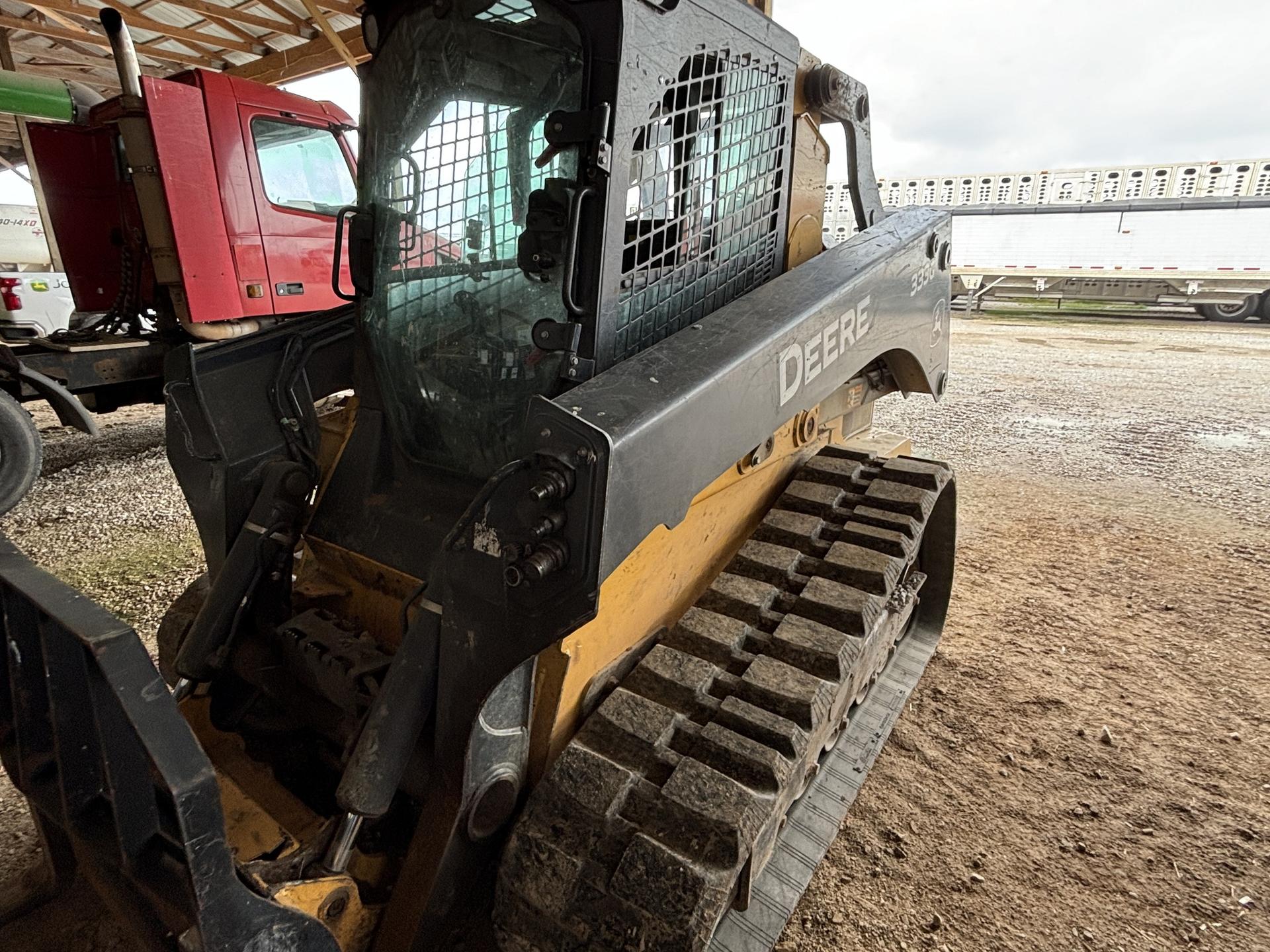2018 John Deere 333G Image