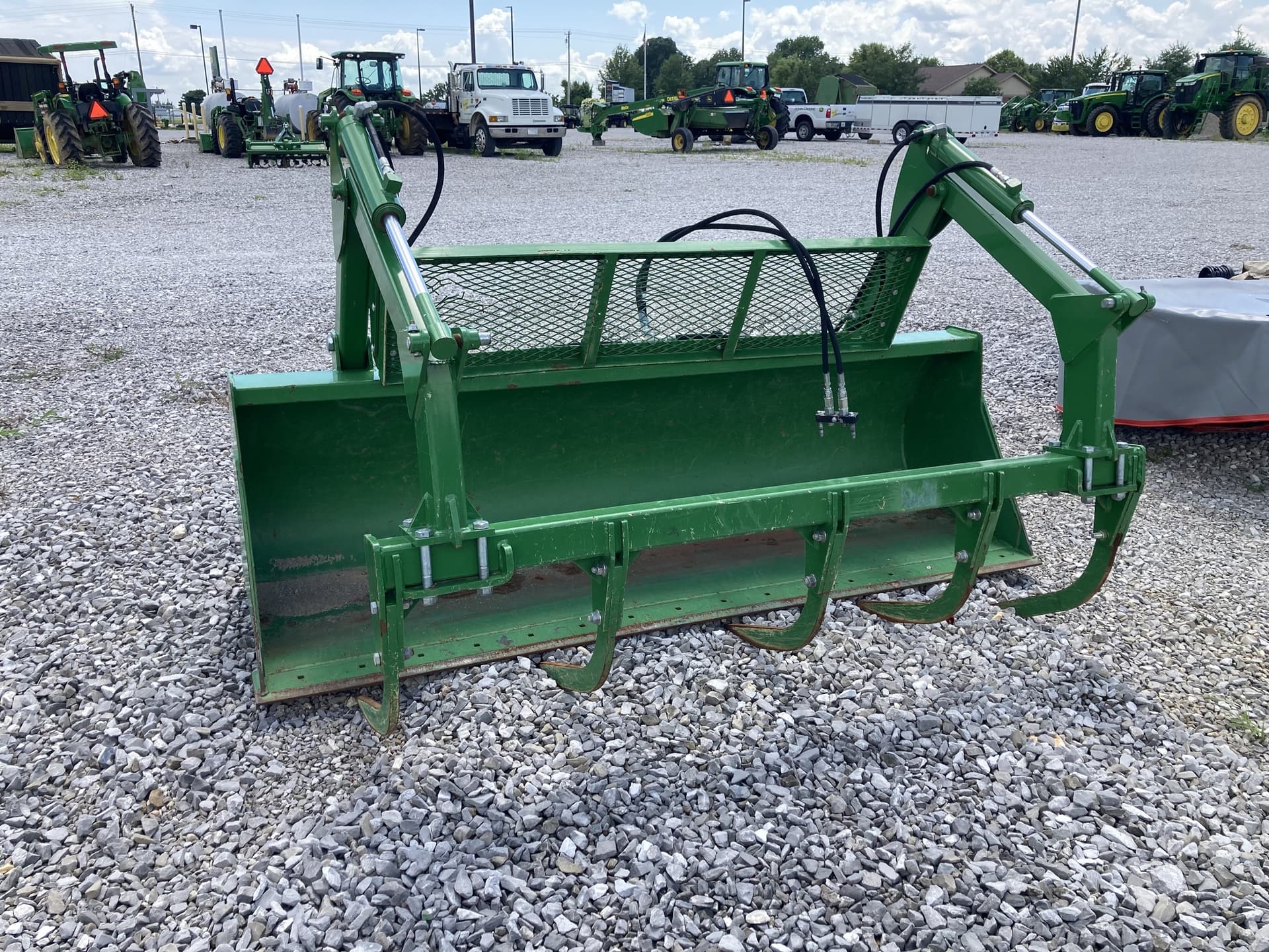 John Deere GRAPPLE Image