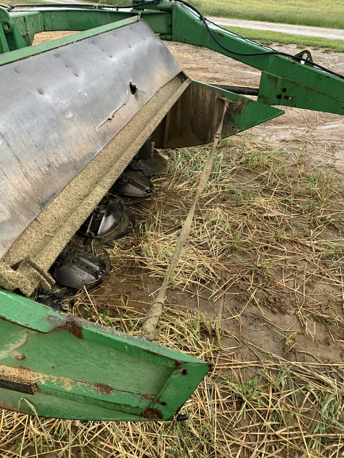 John Deere 910 Image