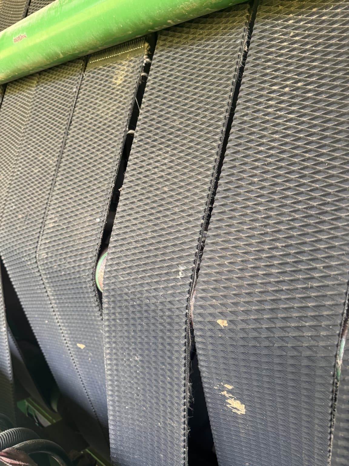 2003 John Deere 567 Image