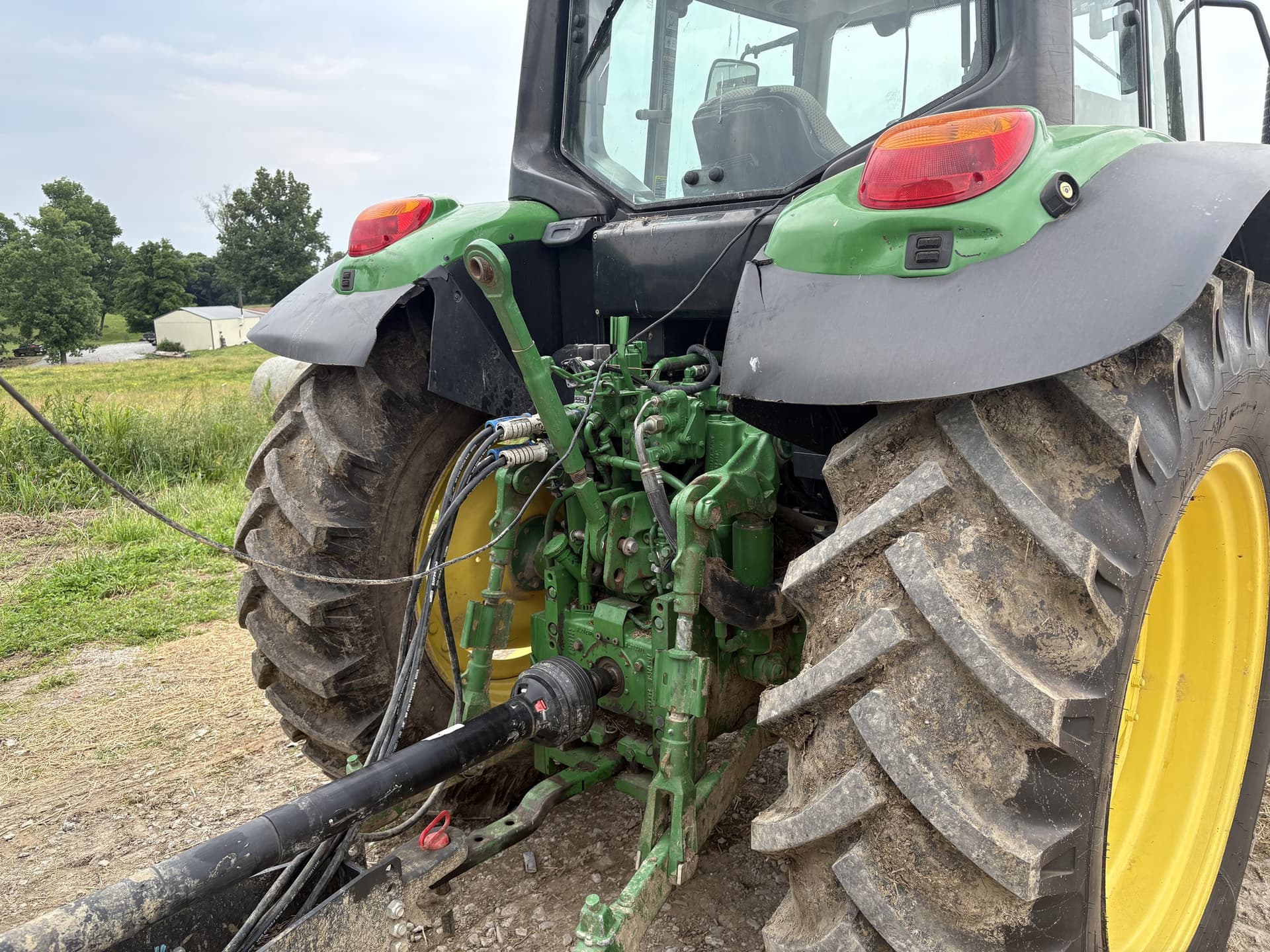 2014 John Deere 6105M Image