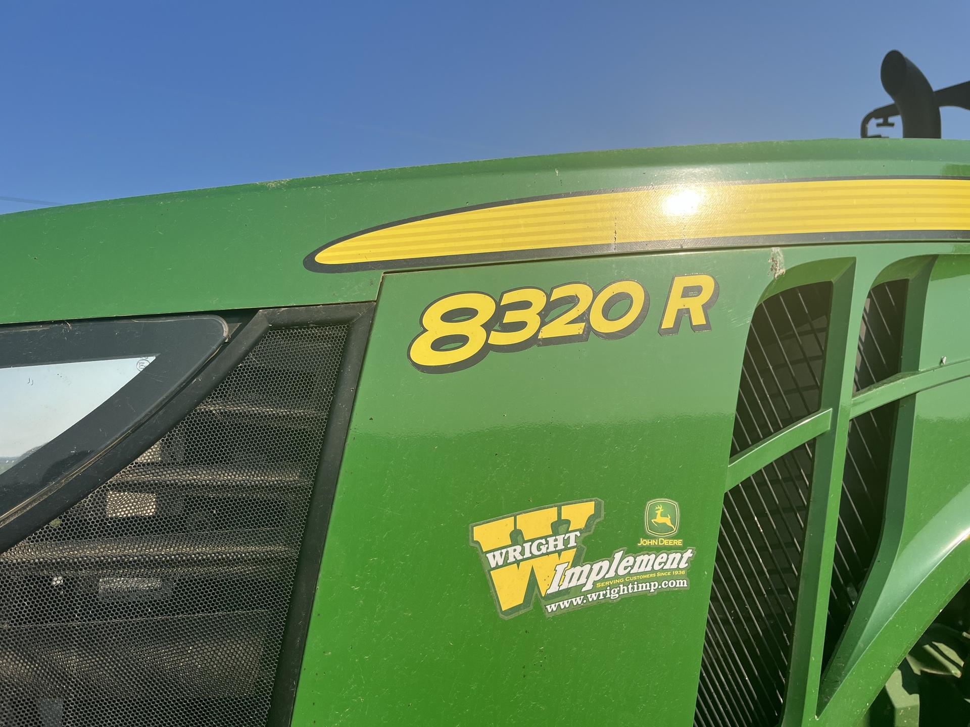 2019 John Deere 8320R Image