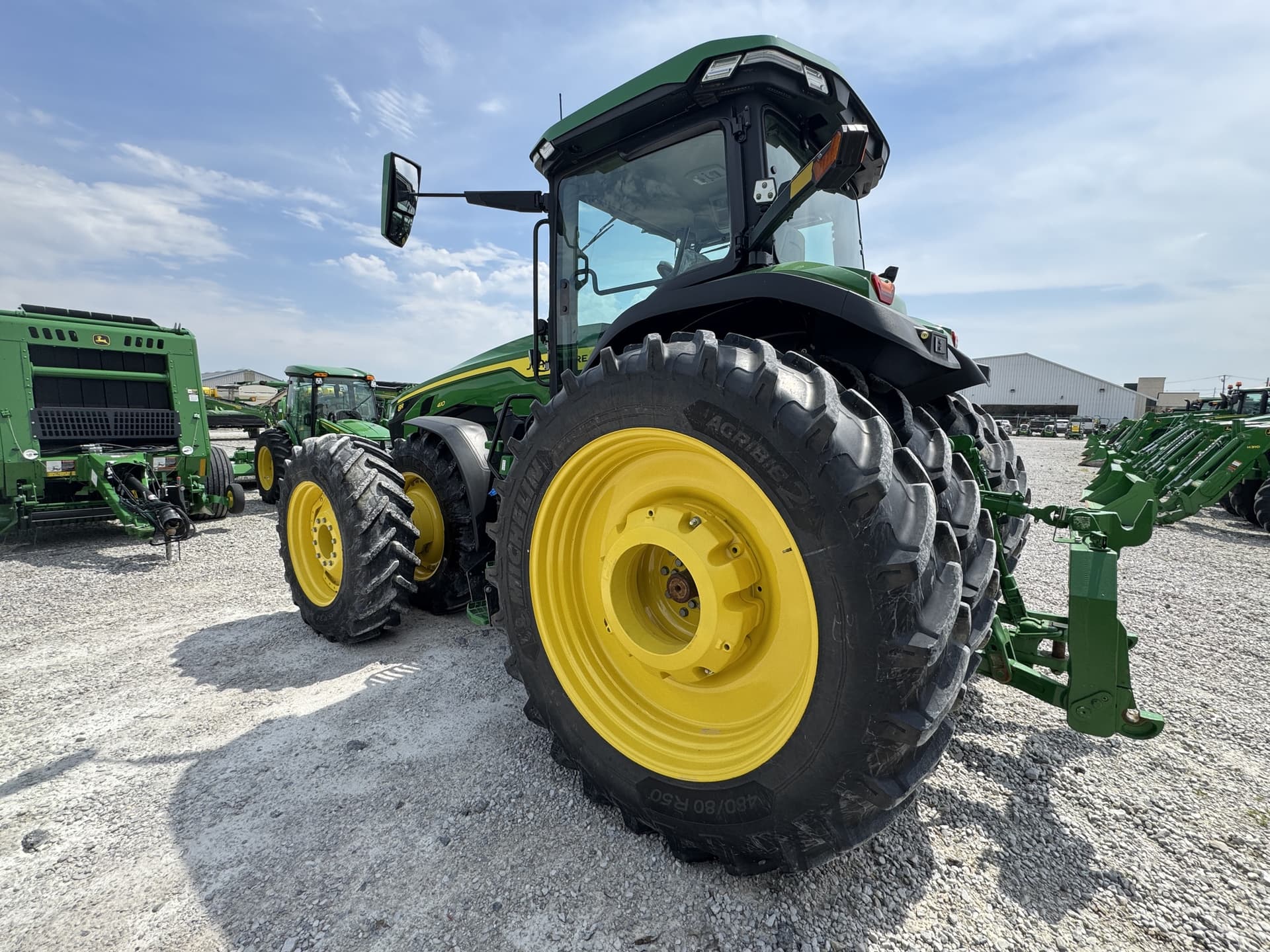2023 John Deere 8R 410 Image