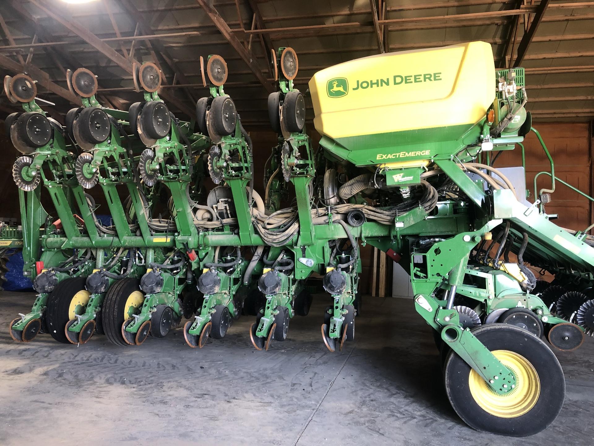 2022 John Deere 1795