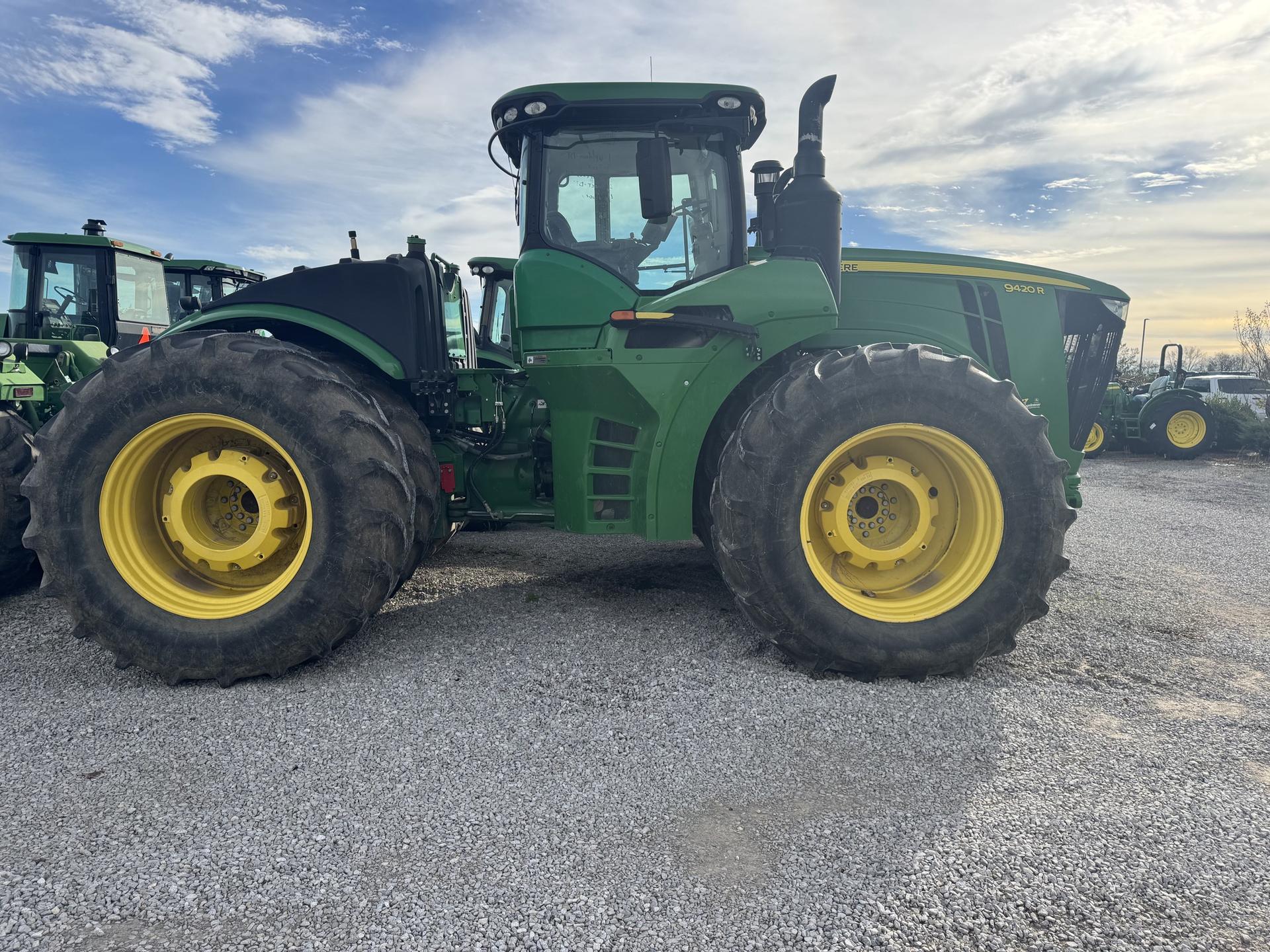 2017 John Deere 9420R