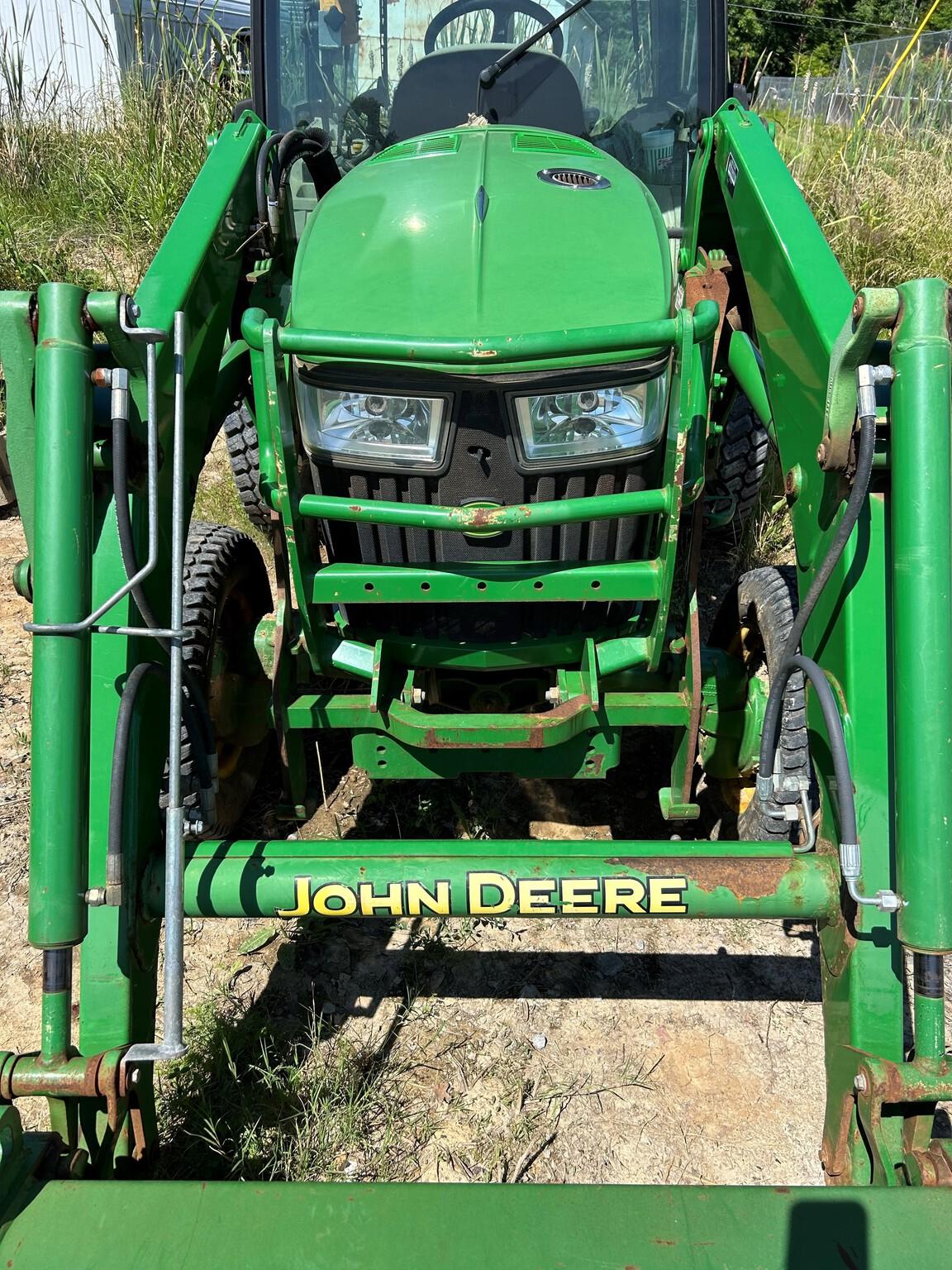 2015 John Deere 4066R Image