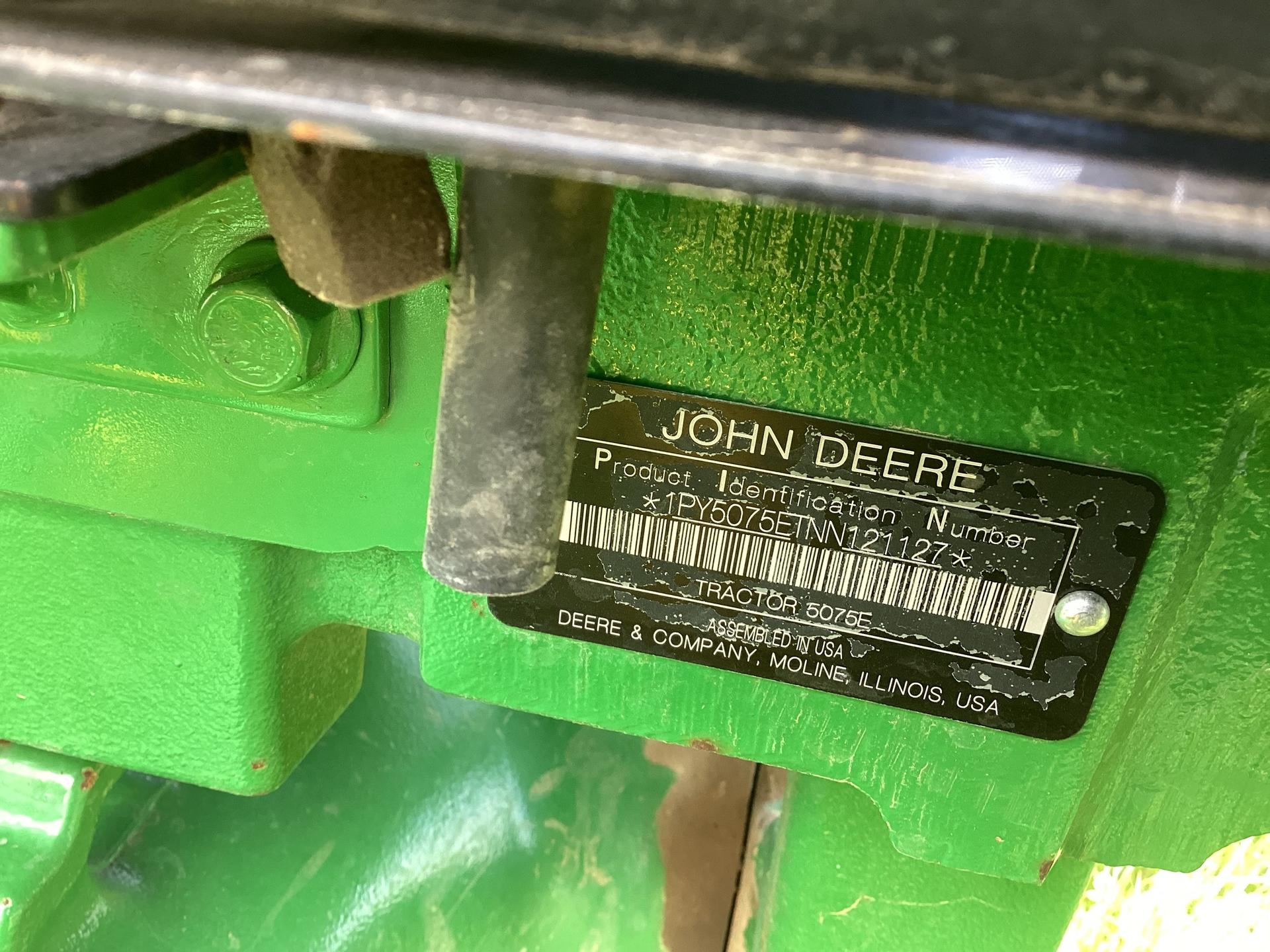 2022 John Deere 5075E Image